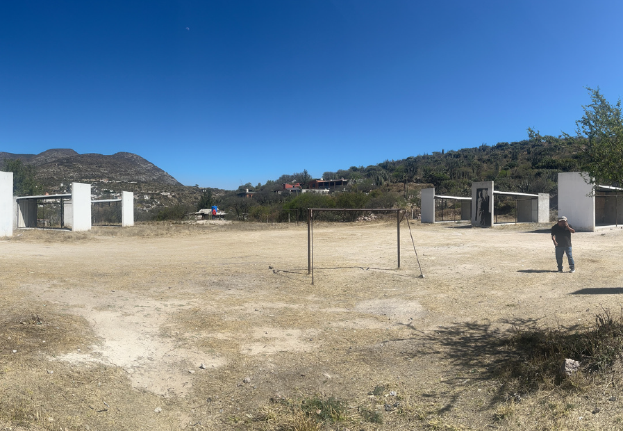 CONSTRUCCIÓN DE CANCHA DE FÚTBOL 5 EN EL TULE EN TOLIMÁN