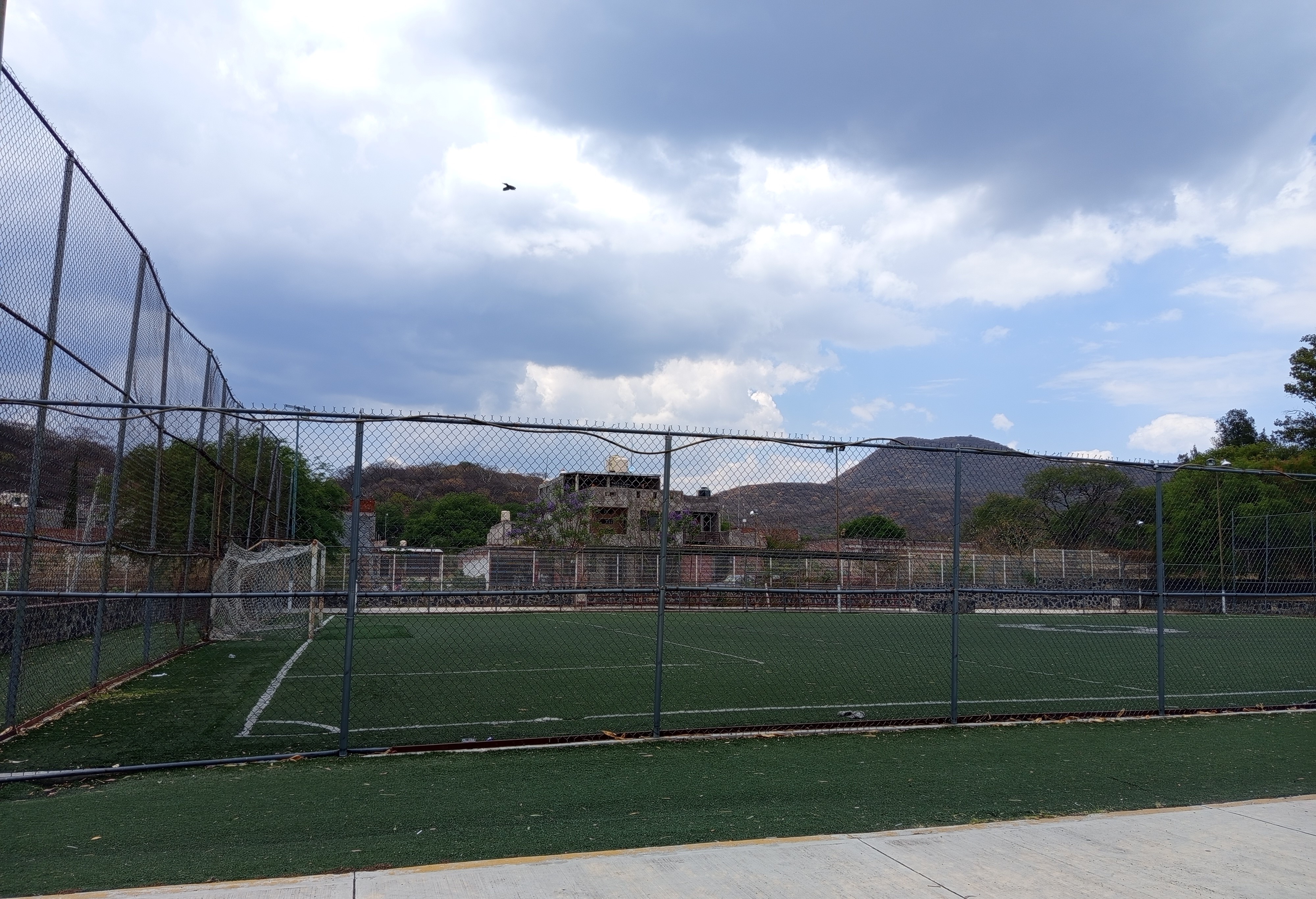REHABILITACIÓN DE CANCHA DE FÚTBOL 7 EN UNIDAD DEPORTIVA PLAN DE AYALA EN URIANGATO