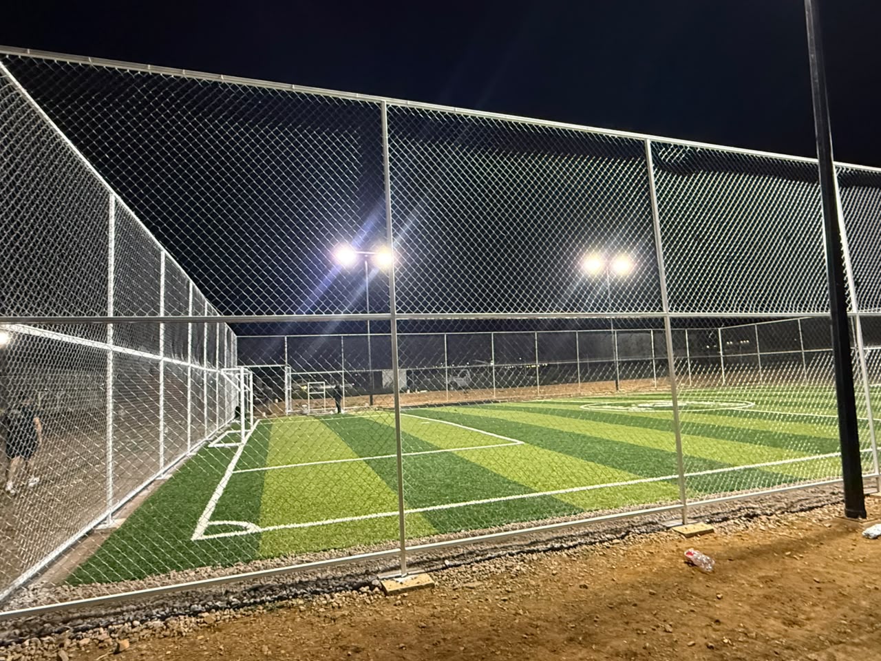 CONSTRUCCIÓN DE CANCHA FÚTBOL 5 EN PARQUE VILLA TOSCANA EN AGUA PRIETA