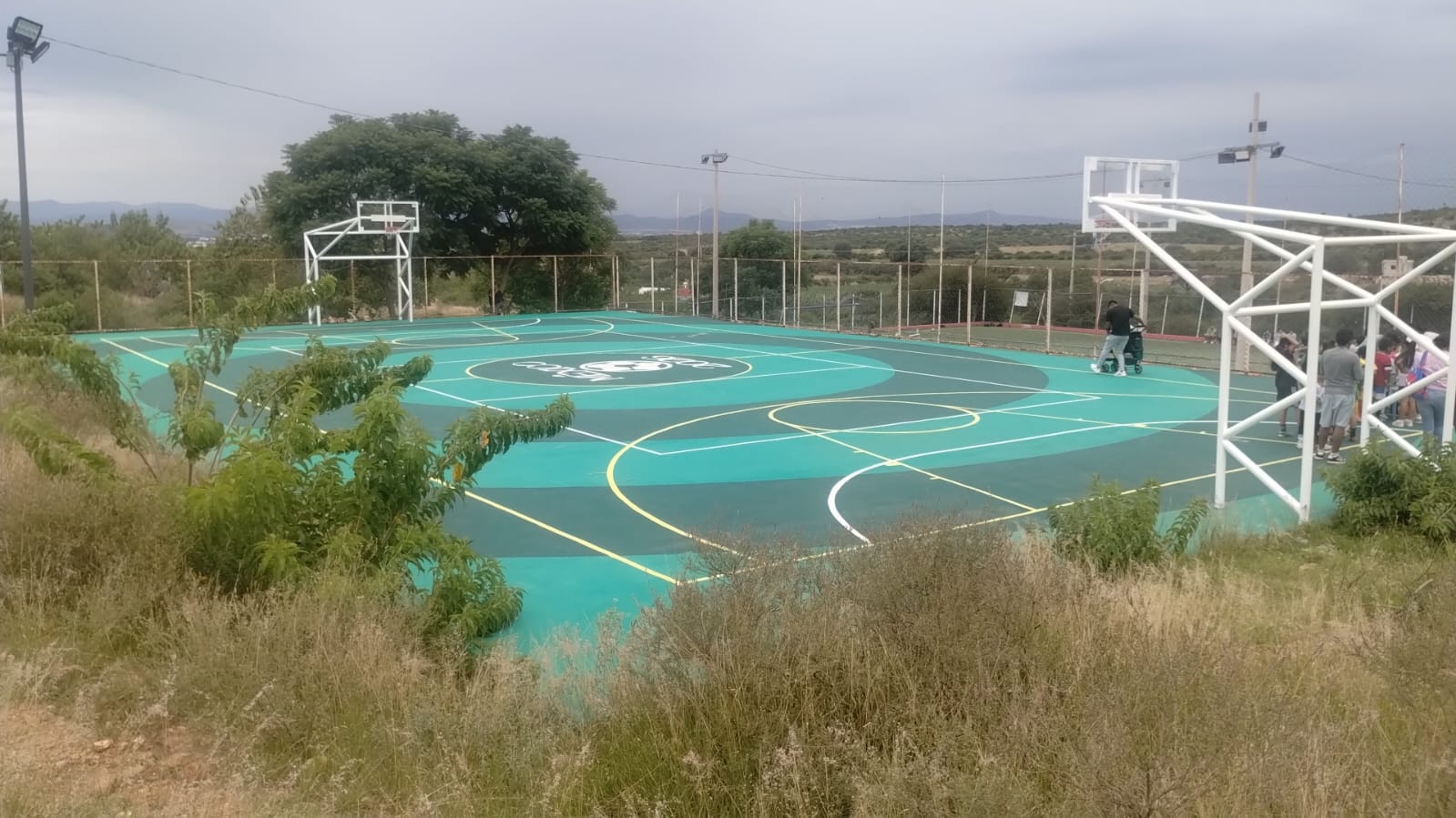REHABILITACIÓN DE MULTICANCHA EN UNIDAD DEPORTIVA LA ESPERANZA EN COLÓN
