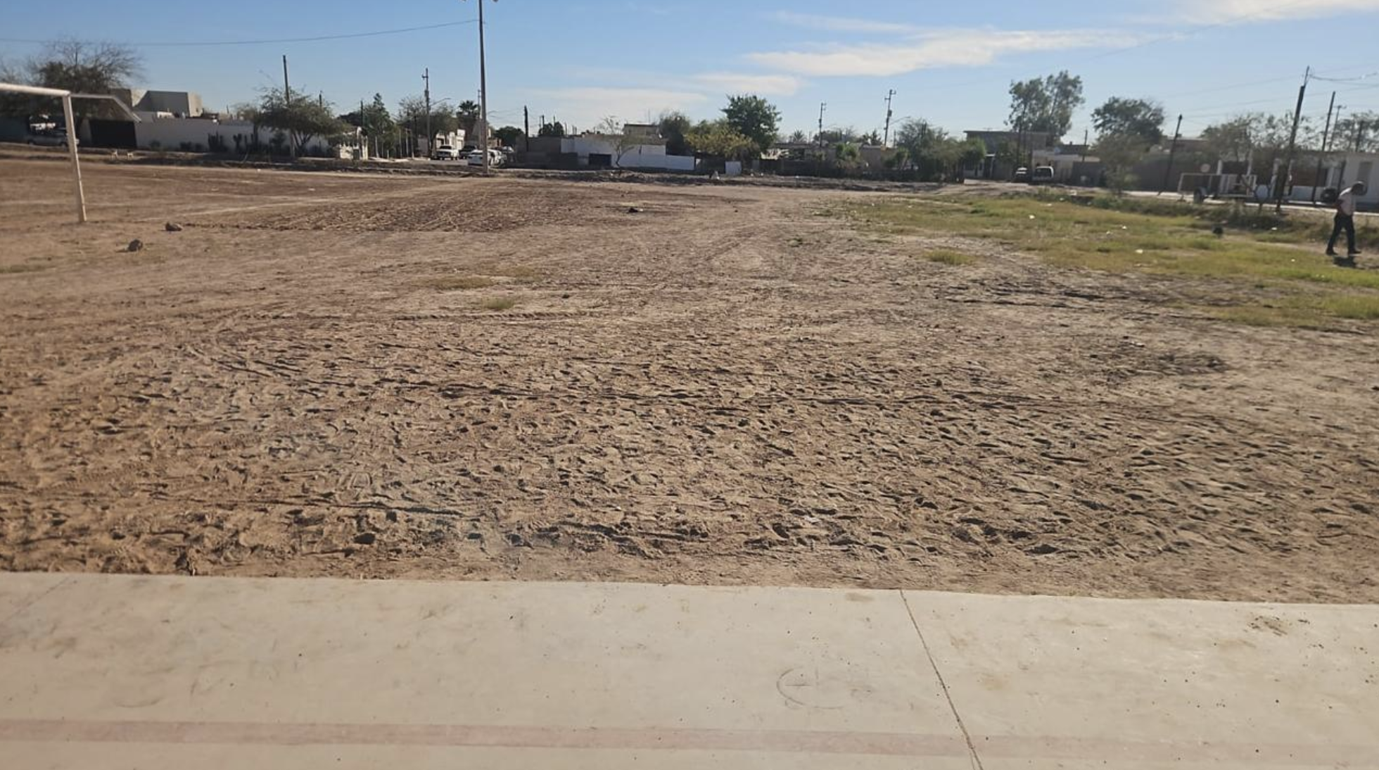 CONSTRUCCIÓN DE CANCHA FÚTBOL 5 EN PARQUE TIERRA BLANCA EN CABORCA
