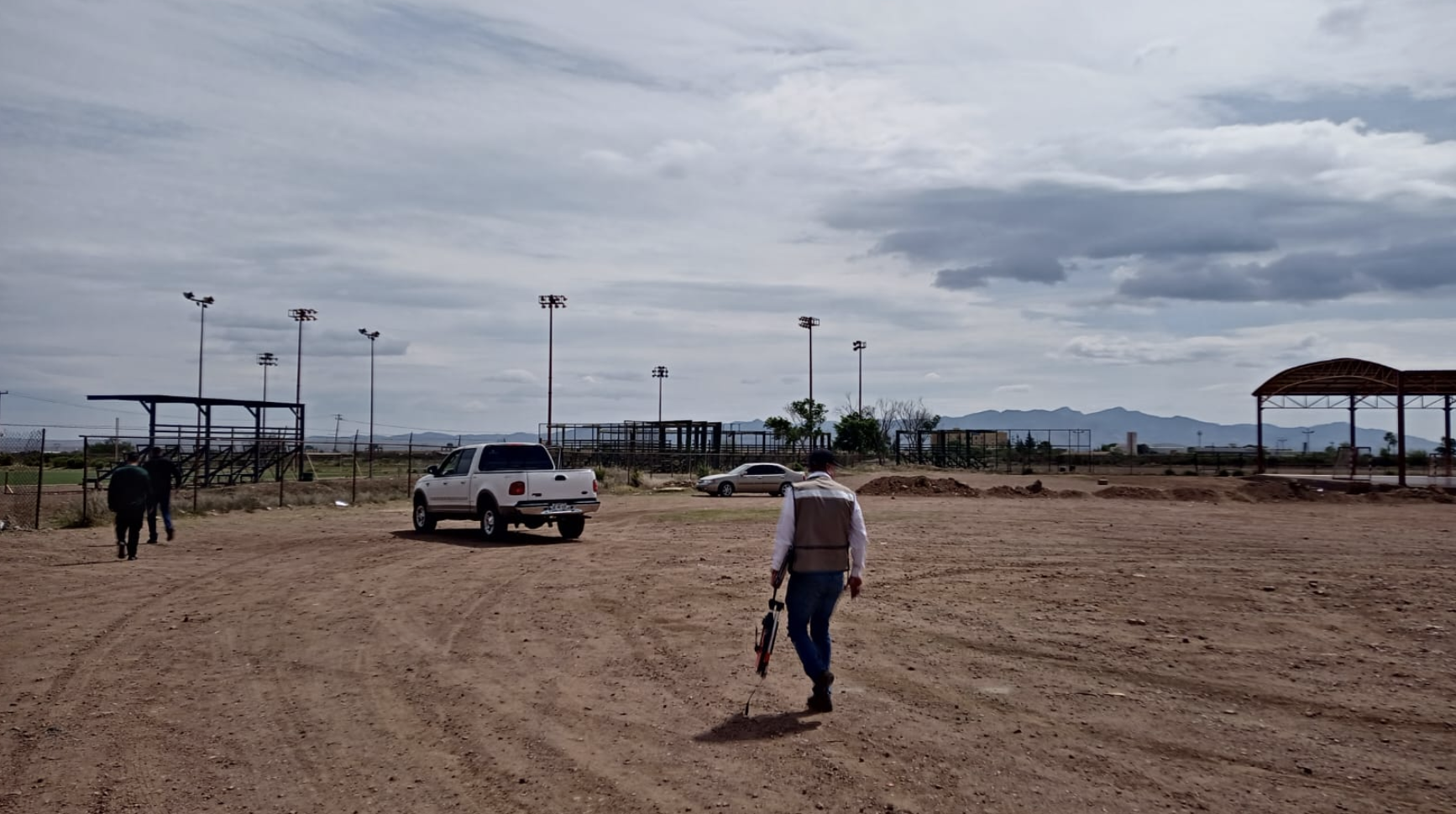 CONSTRUCCIÓN DE CANCHA FÚTBOL 7 EN UNIDAD DEPORTIVA EN CANANEA