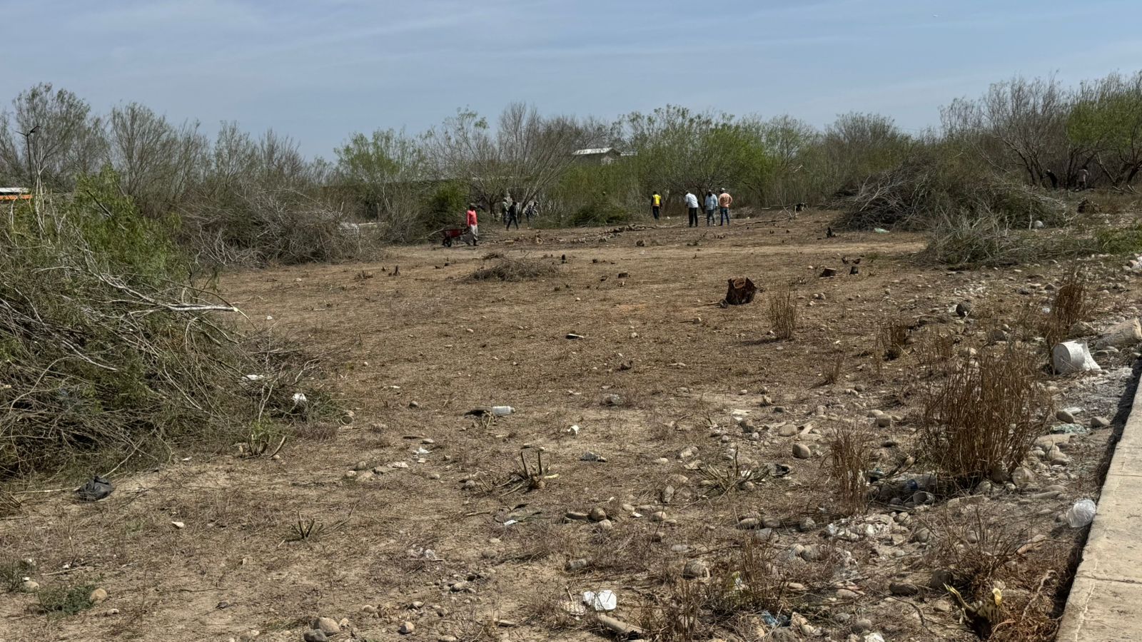 CONSTRUCCIÓN DE CANCHA DE FÚTBOL 5 EN COLONIA BENITO GARZA BARRERA EN CAMARGO