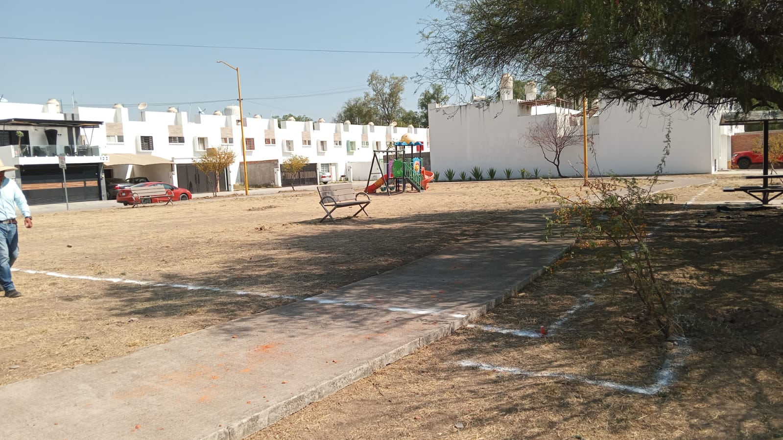 CONSTRUCCIÓN DE CANCHA FÚTBOL 5 EN LA MISIÓN EN JESÚS MARÍA