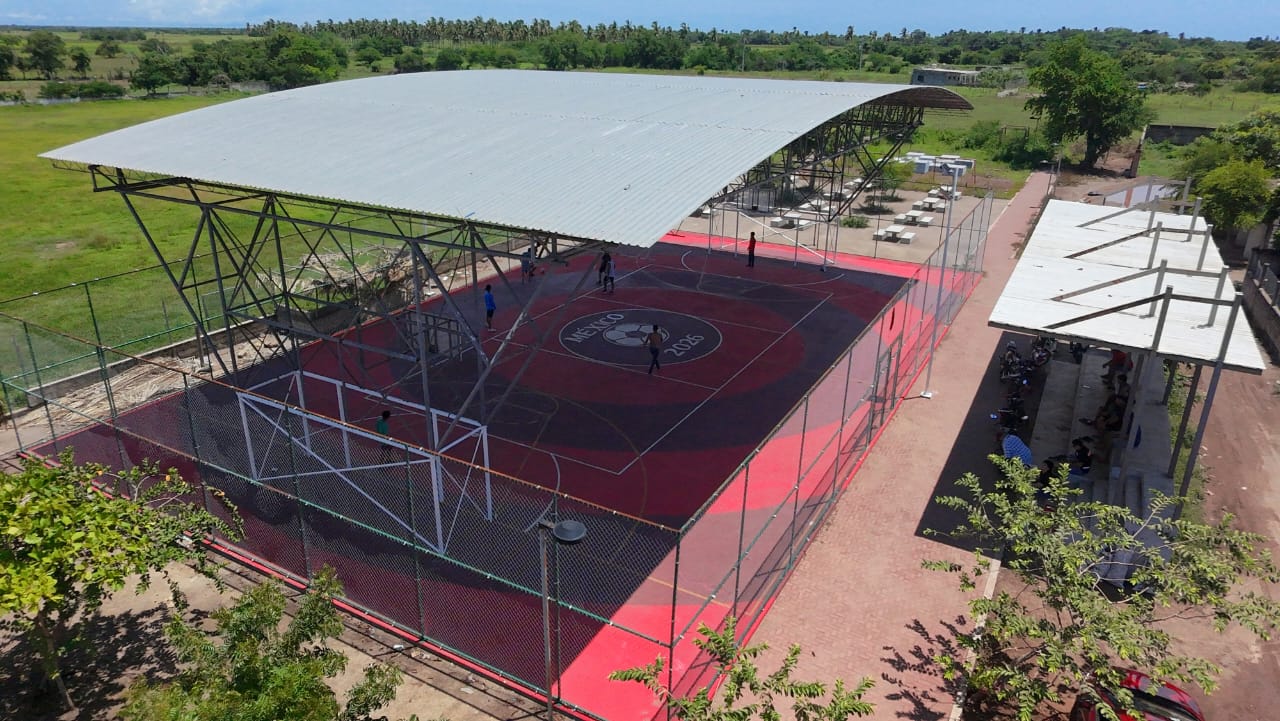 REHABILITACIÓN DE MULTICANCHA EN UNIDAD DEPORTIVA LOS CORCHOS EN SANTIAGO IXCUINTLA