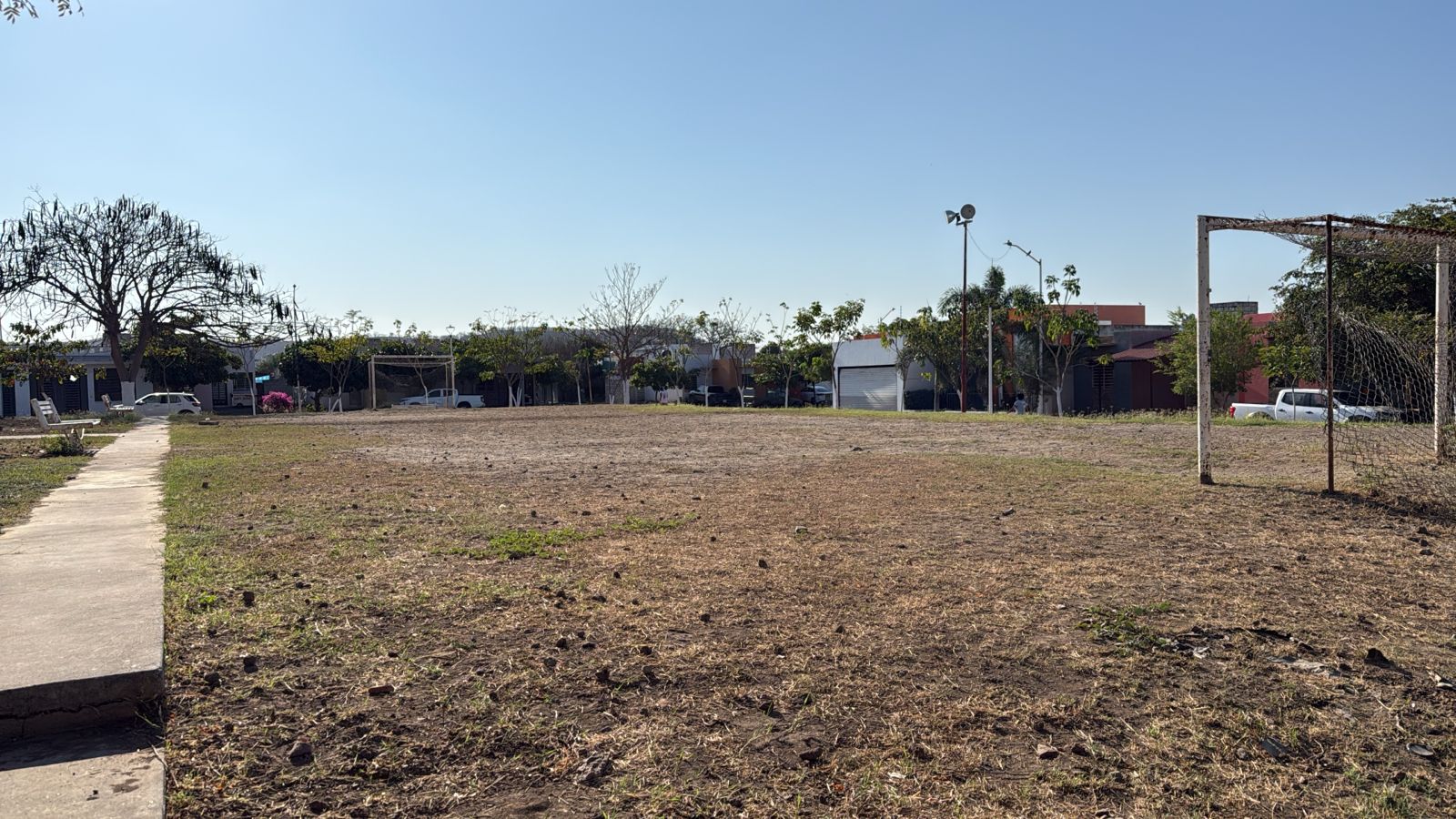 CONSTRUCCIÓN DE CANCHA FÚTBOL 5 EN CAMPO CITYFUT EN COQUIMATLÁN