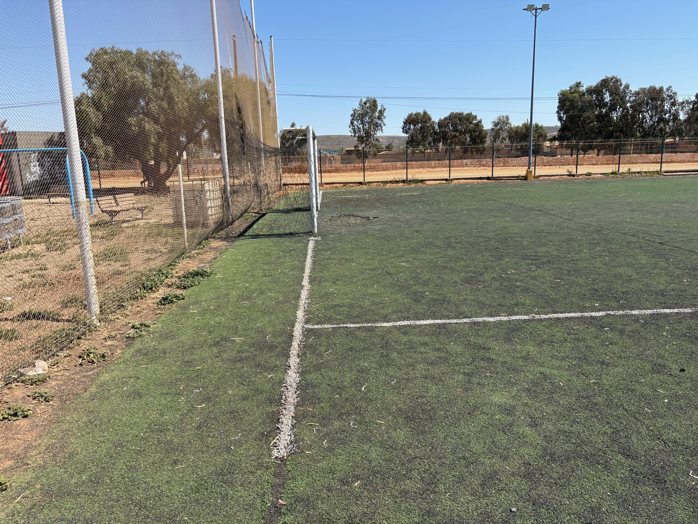 CONSTRUCCIÓN DE CANCHA FÚTBOL 7 EN NUEVA ERA EN SAN QUINTÍN