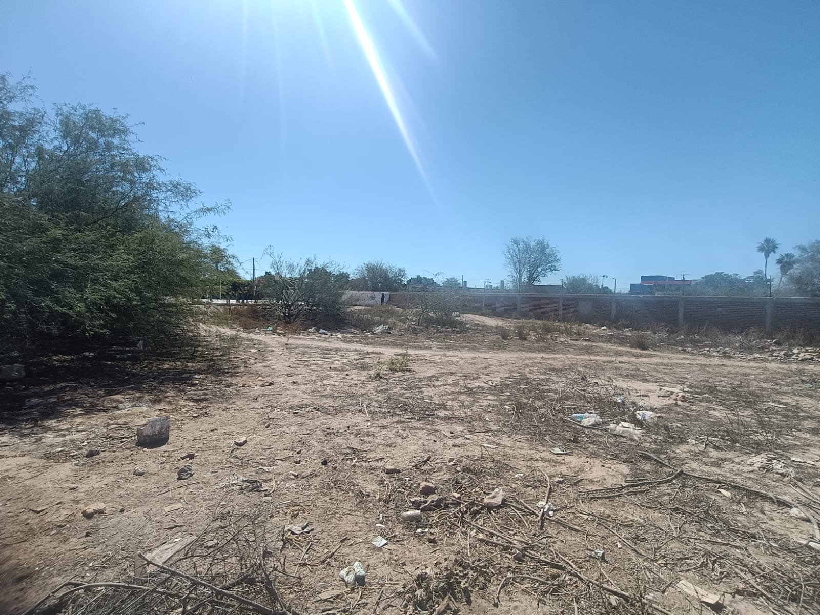 CONSTRUCCIÓN DE CANCHA FÚTBOL 5 EN PARQUE PUEBLO NUEVO EN COMONDÚ
