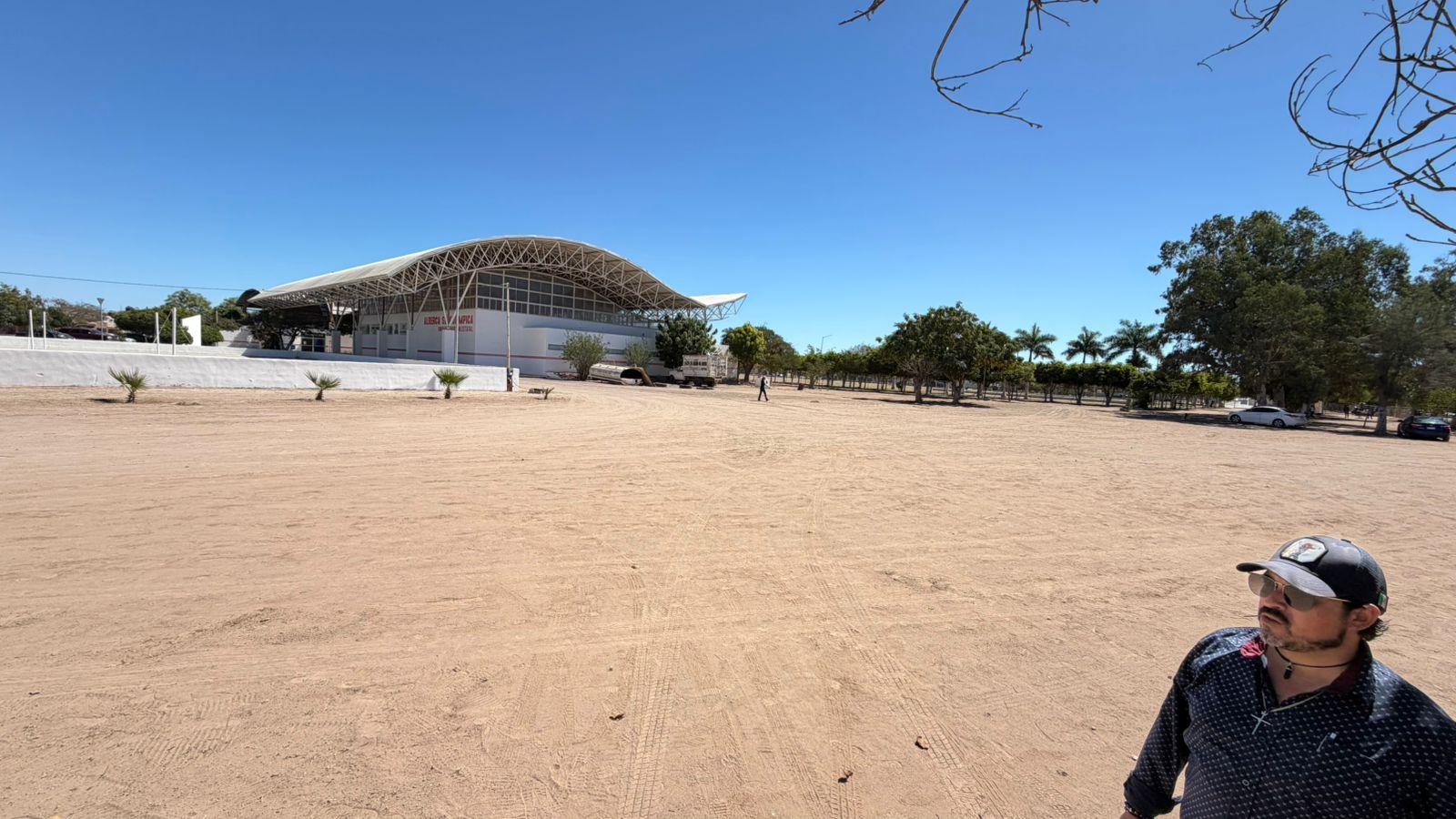 CONSTRUCCIÓN DE CANCHA FÚTBOL 5 EN UNIDAD DEPORTIVA CIUDAD CONSTITUCIÓN EN COMONDÚ