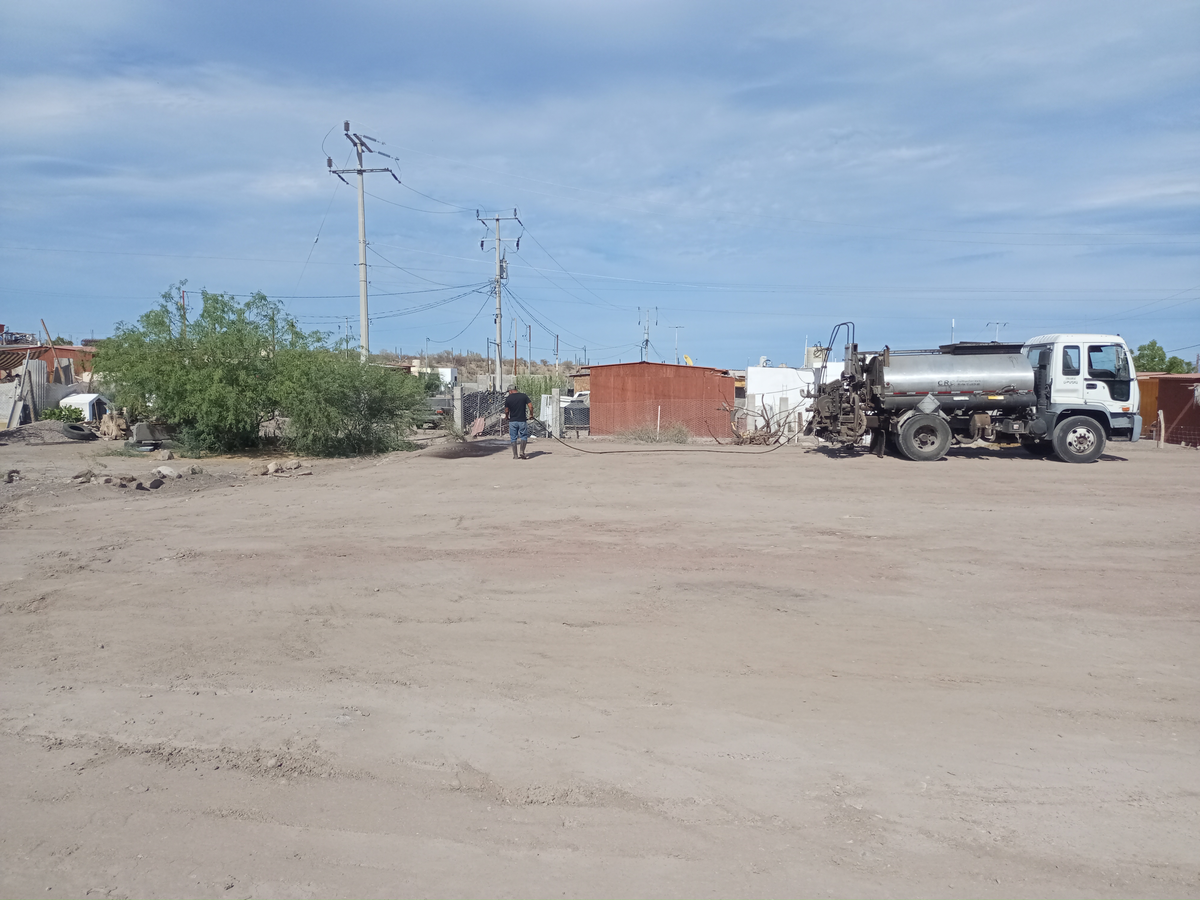 CONSTRUCCIÓN DE CANCHA FÚTBOL 5 EN EL JARAL EN LORETO