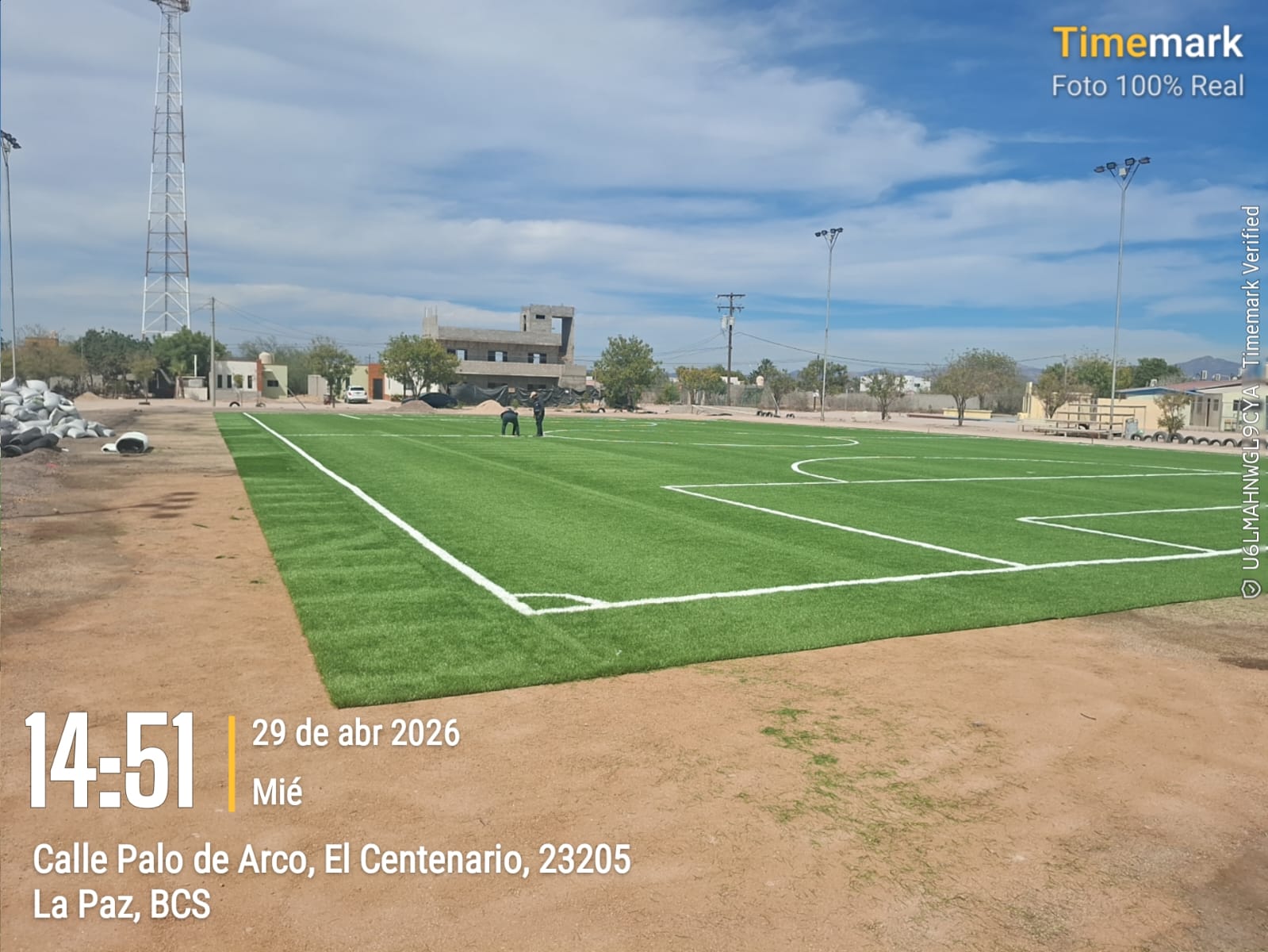 CONSTRUCCIÓN DE CANCHA FÚTBOL 7 EN CENTENARIO