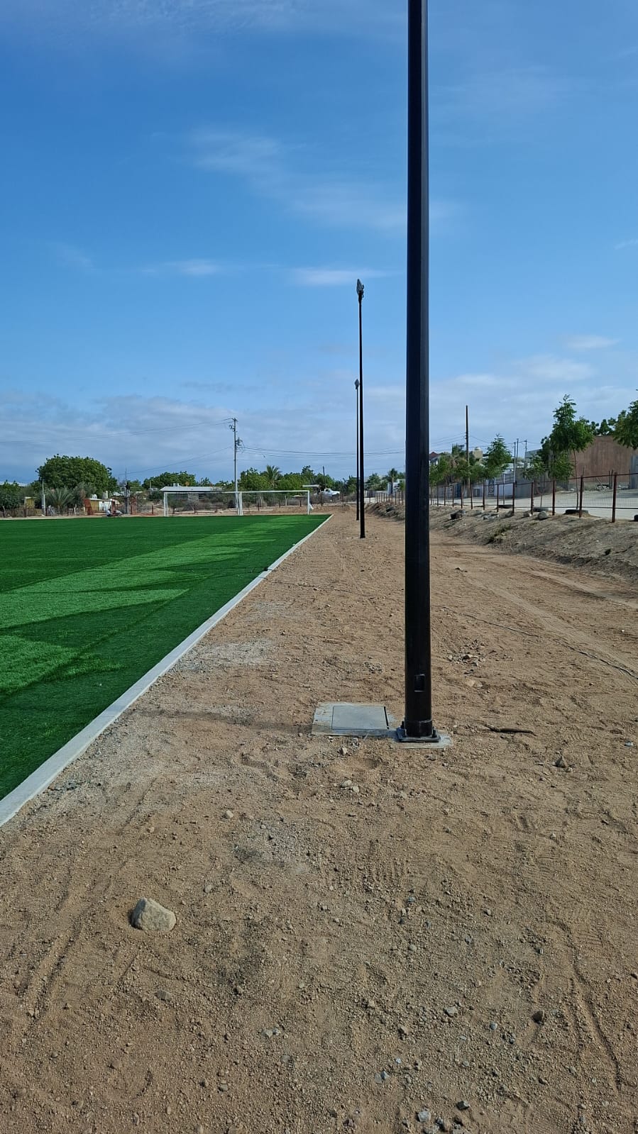REHABILITACIÓN DE FÚTBOL 11 EN EL SARGENTO EN LA PAZ