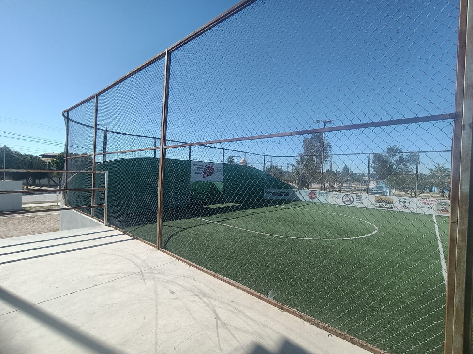 REHABILITACIÓN DE FÚTBOL 7 EN CIUDAD INSURGENTES EN COMONDÚ