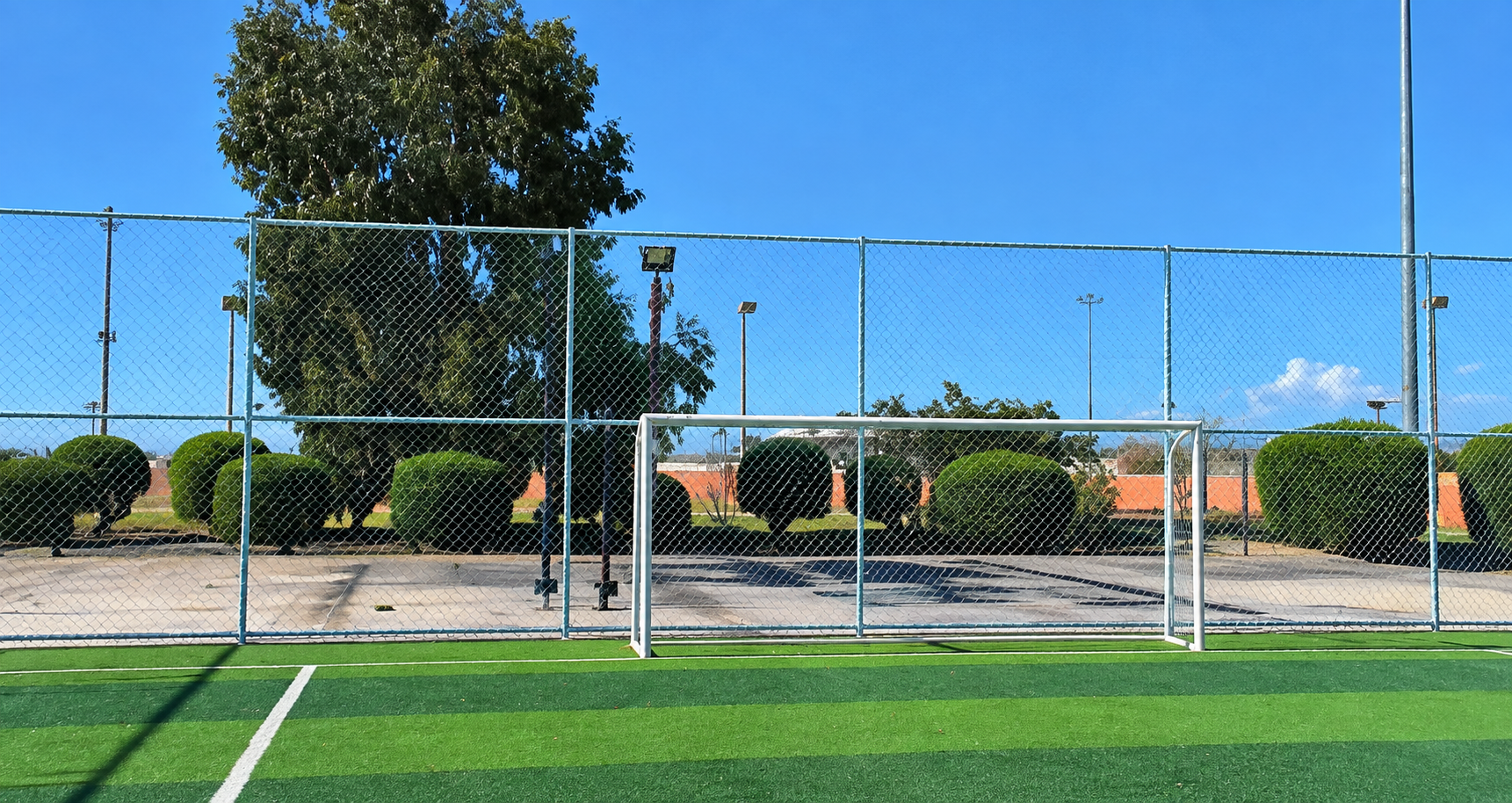 CONSTRUCCIÓN DE CANCHA FÚTBOL 5 EN CENTRO DE ALTO RENDIMIENTO EN TIJUANA