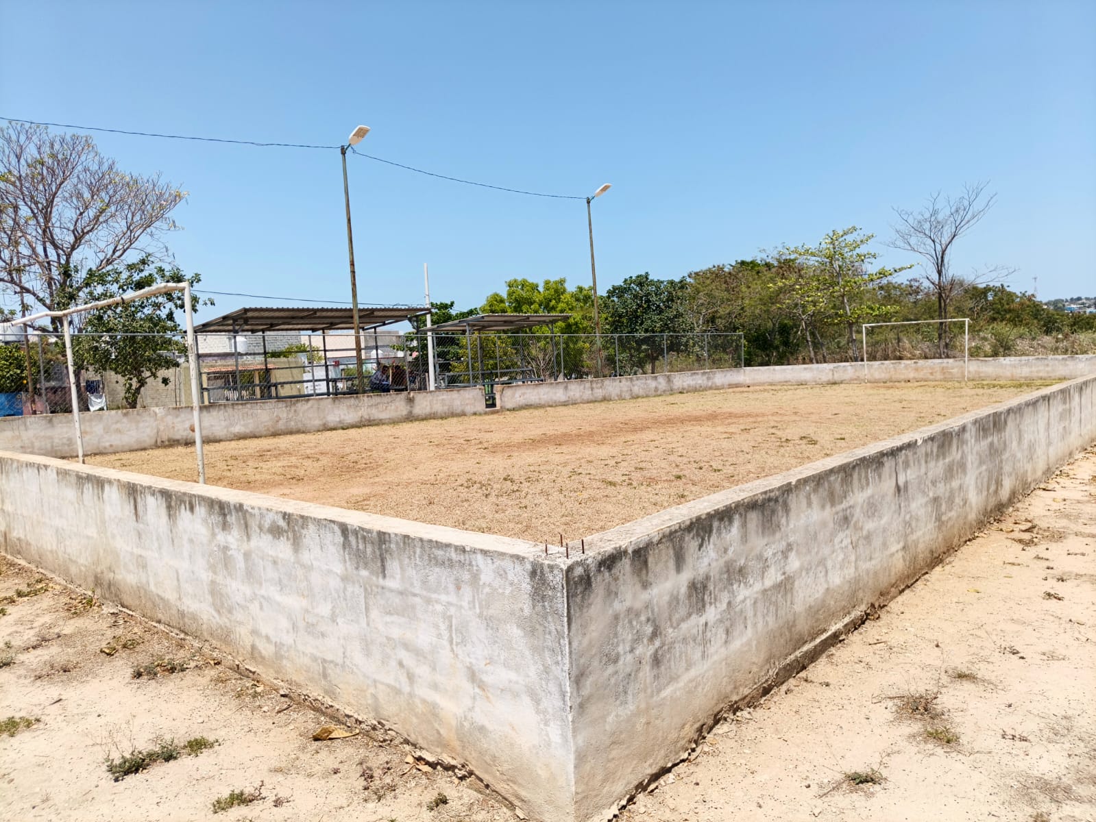 REHABILITACIÓN DE MULTICANCHA EN LA CANCHA DEPORTIVA EN VISTA HERMOSA EN CAMPECHE