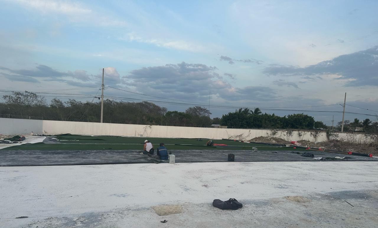 CONSTRUCCIÓN DE CANCHA DE FÚTBOL 5 EN LA CANCHA DEPORTIVA CASA DE JUSTICIA EN CHAMPOTÓN