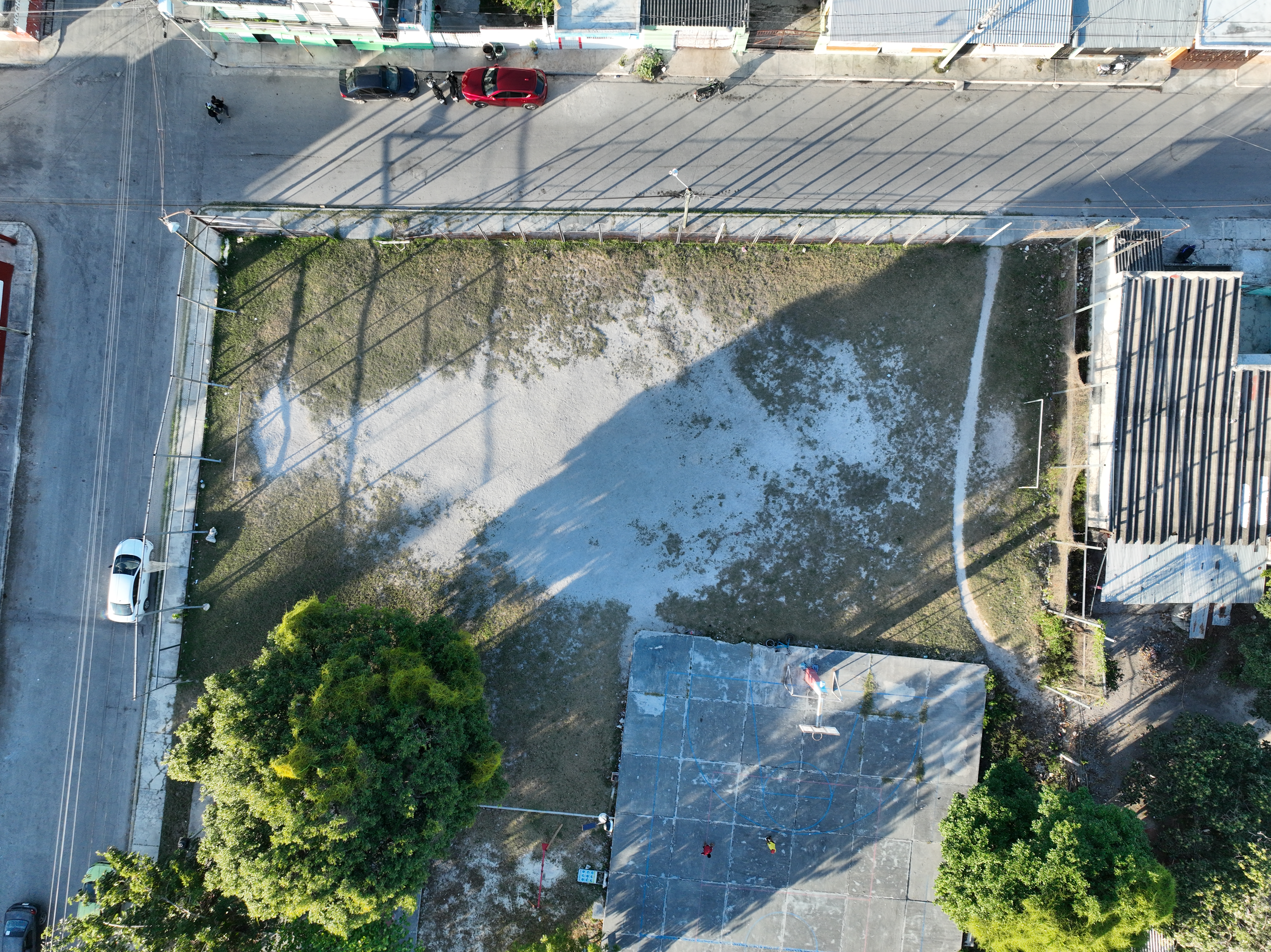 CONSTRUCCIÓN DE CANCHA DE FÚTBOL 5 EN LA CANCHA DEPORTIVA PARQUE DEL POZO MONTE EN CHAMPOTÓN
