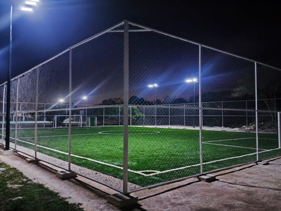 CONSTRUCCIÓN DE CANCHA DE FÚTBOL 5 EN LA CANCHA DEPORTIVA LUIS ANTONIO CHAN PUC EN DZITBALCHÉ