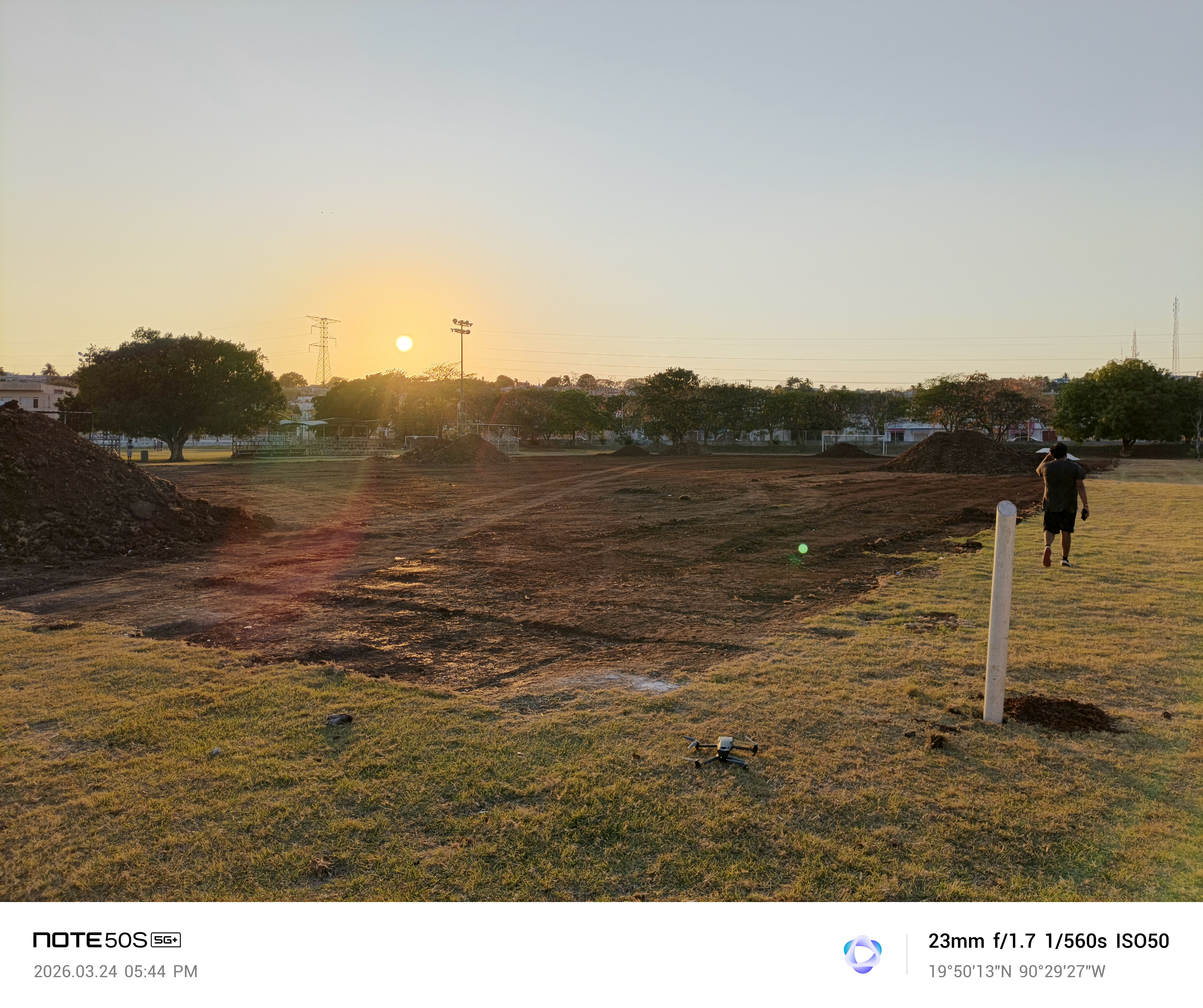 CONSTRUCCIÓN DE CANCHA DE FÚTBOL 11 EN LA CANCHA DE FÚTBOL CARLOS SANSORES PÉREZ EN CAMPECHE