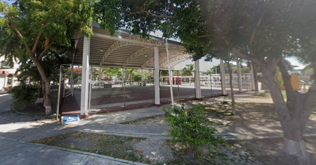REHABILITACIÓN DE MULTICANCHA TECHADA EN LUIS DONALDO COLOSIO MURRIETA EN CARMEN
