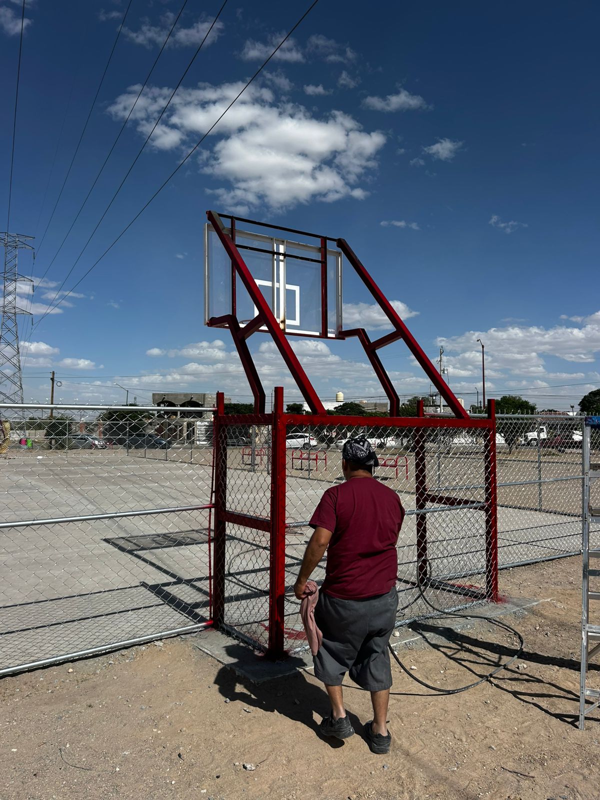 REHABILITACIÓN DE MULTICANCHA EN PARQUE UVA COLONIA LA HACIENDA EN JUÁREZ