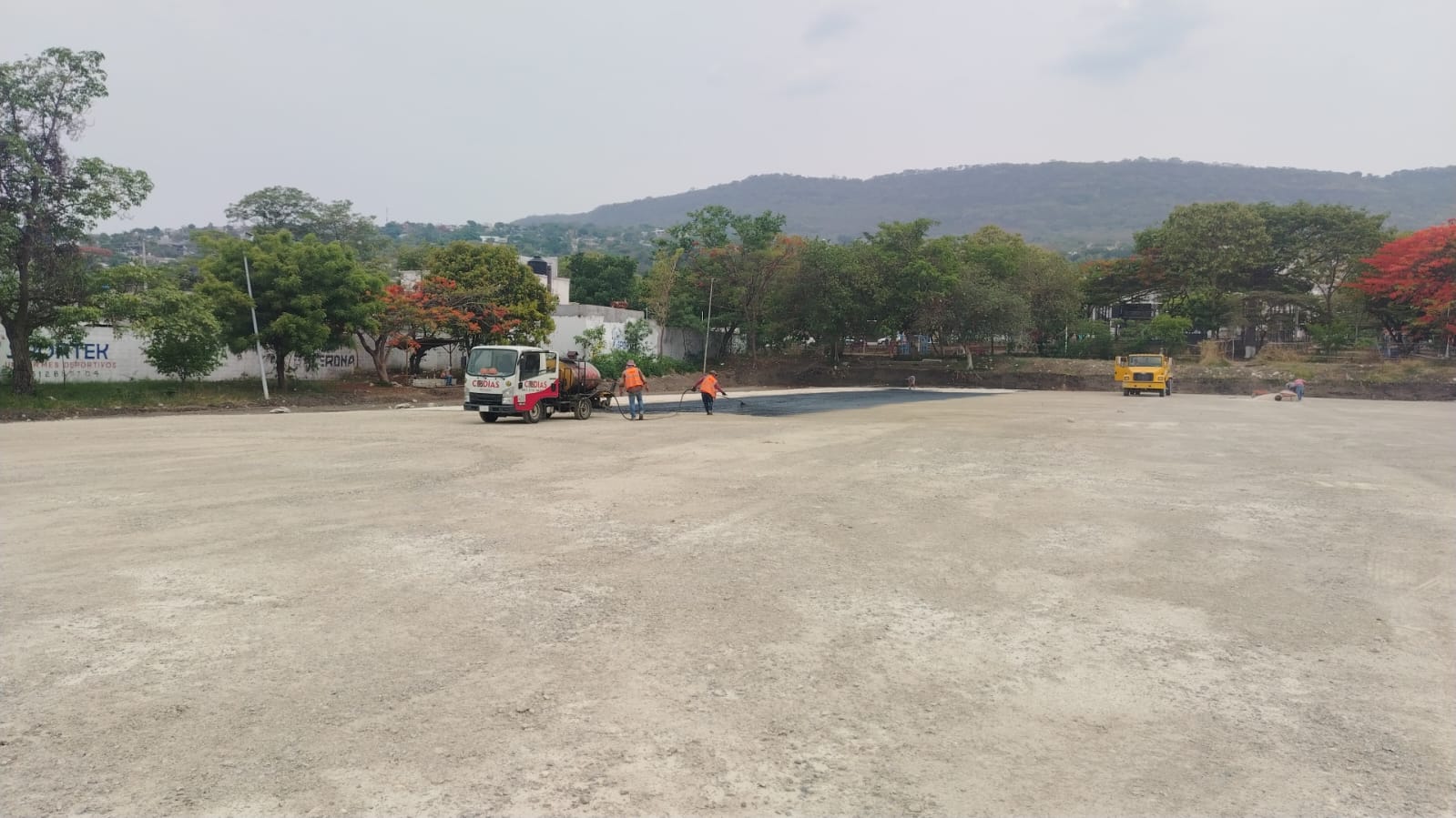 CONSTRUCCIÓN DE CANCHA DE FÚTBOL 11 EN LA COLONIA LOS PAJAROS 