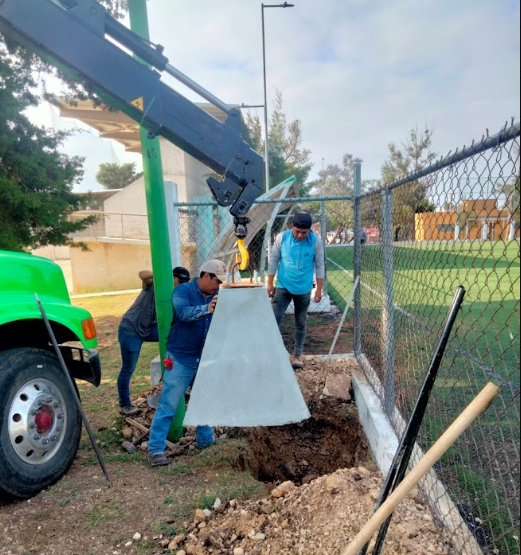 REHABILITACIÓN  DE CANCHA DE FÚTBOL 11 EN UNIDAD DEPORTIVA PROFESOR VÍCTOR MANUEL ARANDA 