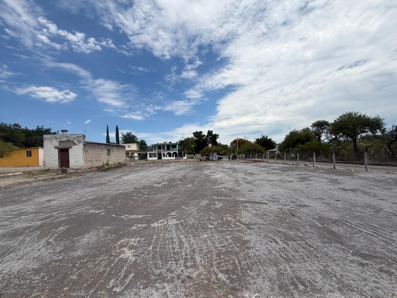 CONSTRUCCIÓN DE CANCHA DE FÚTBOL 5 EN EJIDO MATÍAS GARCÍA EN JAUMAVE