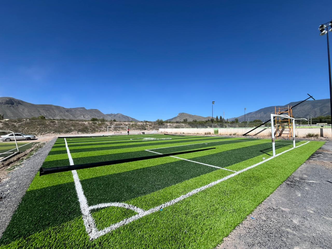 CONSTRUCCIÓN DE CANCHA FÚTBOL 5 EN UNIDAD DEPORTIVA LA PARCELA CANCHA 3 EN ARTEAGA