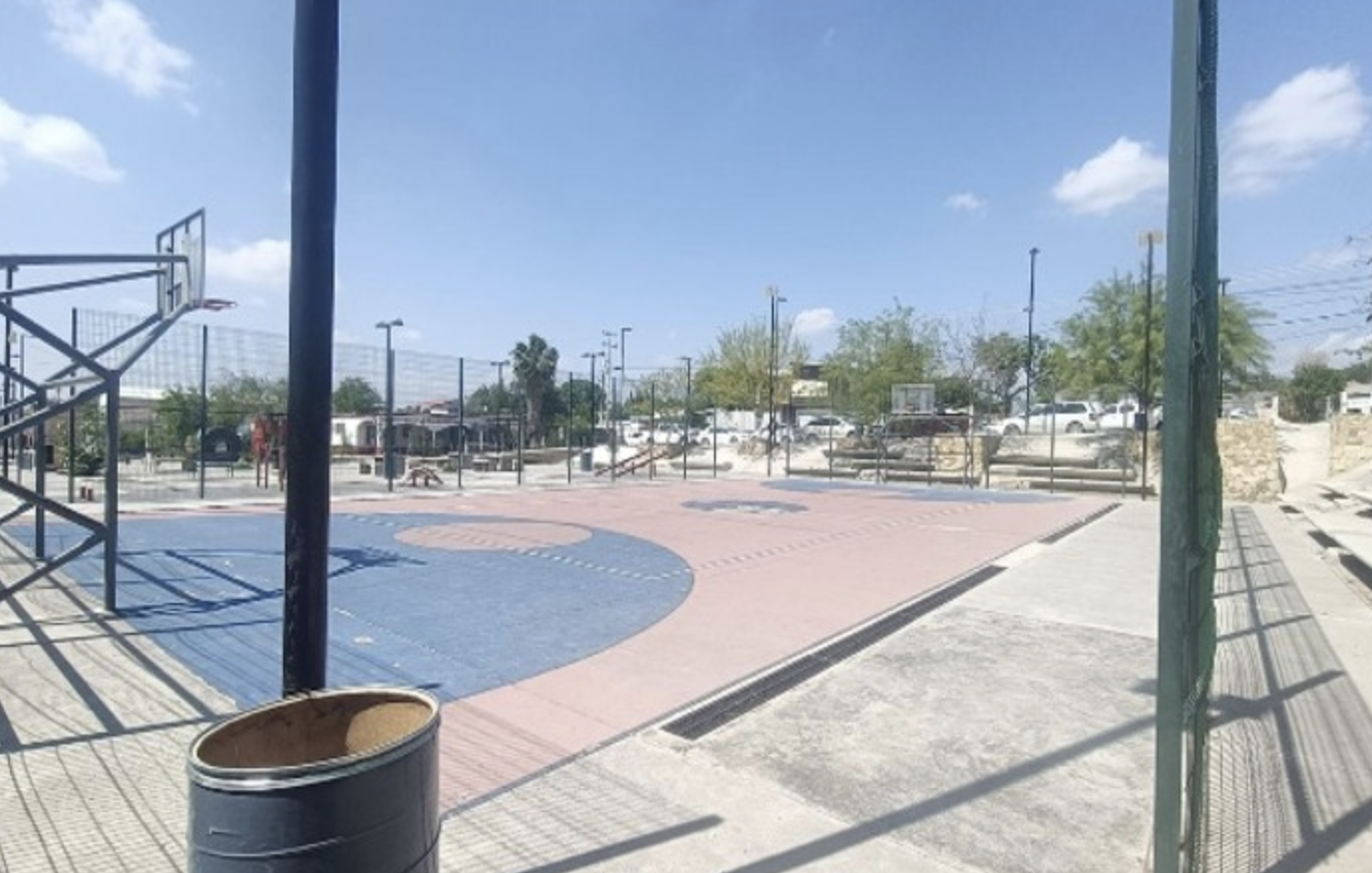 REHABILITACIÓN DE MULTICANCHA MÓDULO DEPORTIVO EN SAN JUAN DE SABINAS