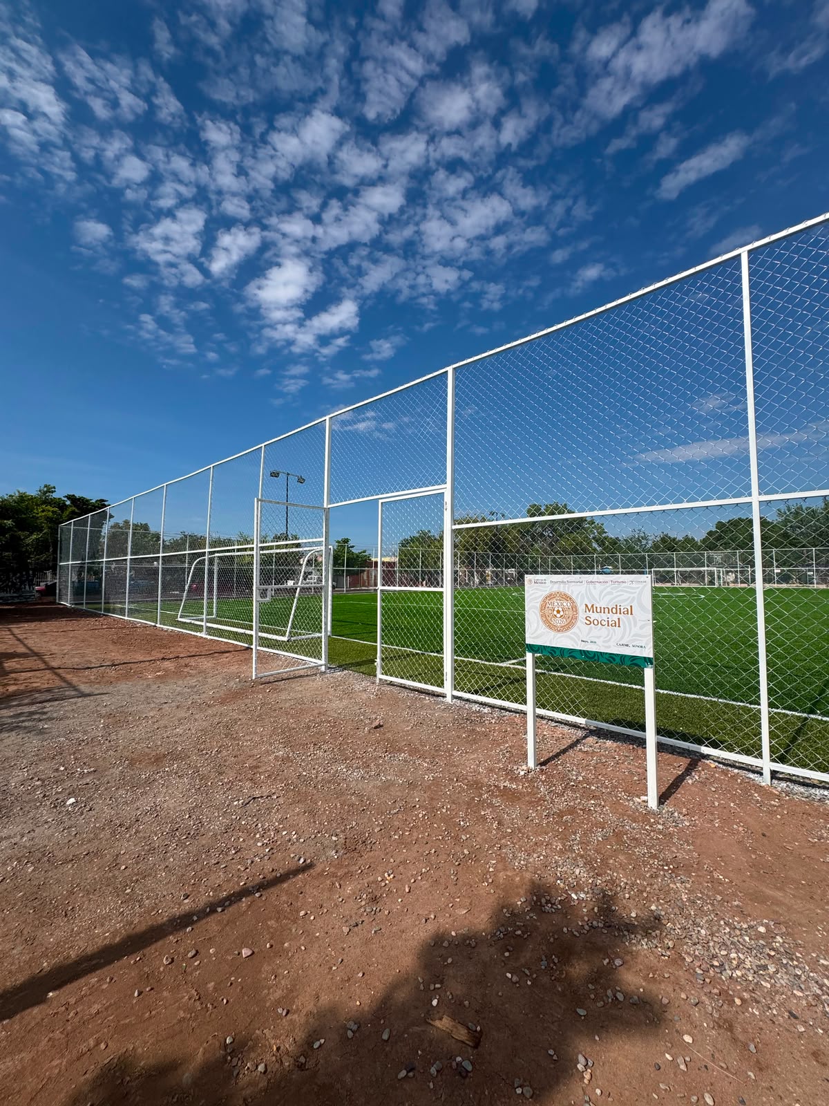 CONSTRUCCIÓN DE CANCHA FÚTBOL 7 EN CD OBREGÓN