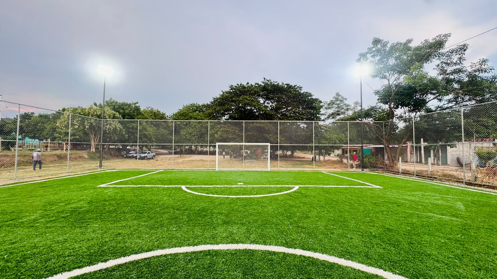 CONSTRUCCIÓN DE CANCHA FÚTBOL 5 EN SAN JOSÉ DEL PROGRESO EN VILLA DE TUTUTEPEC
