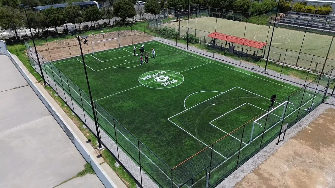 CONSTRUCCIÓN DE CANCHA FÚTBOL 5 EN DEPORTIVO ECOLÓGICO BICENTENARIO