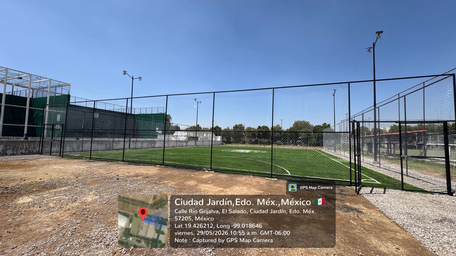 CONSTRUCCIÓN DE CANCHA FÚTBOL 5 EN DEPORTIVO ECOLÓGICO BICENTENARIO