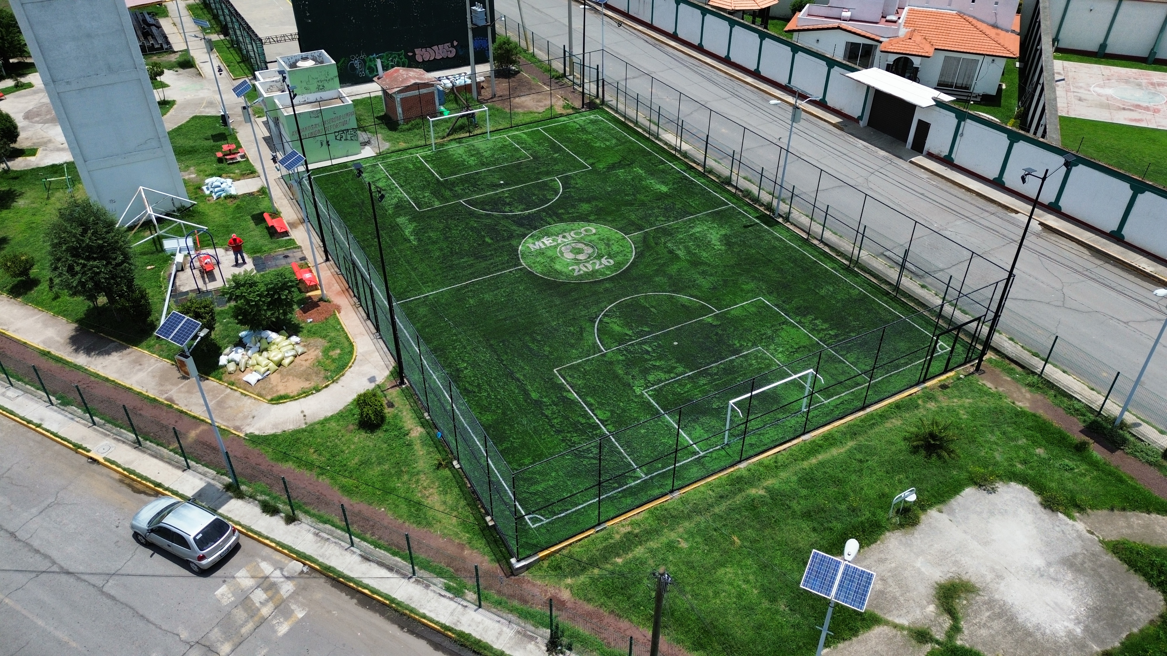 CONSTRUCCIÓN DE CANCHA FÚTBOL 5 EN SANTA MARÍA EN CHICONCUAC