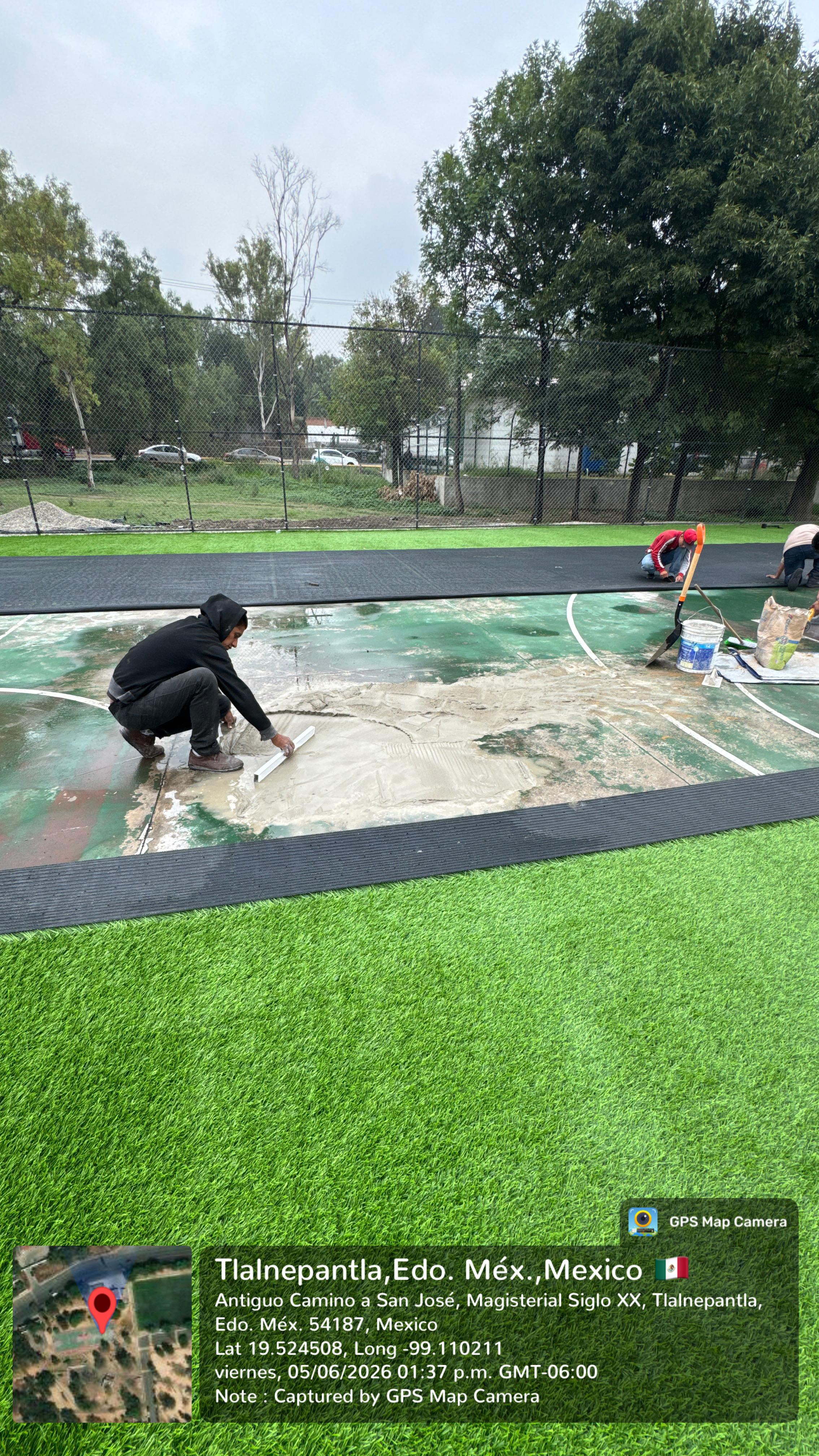 CONSTRUCCIÓN DE CANCHA FÚTBOL 5 EN PARQUE CRI CRI EN TLALNEPANTLA