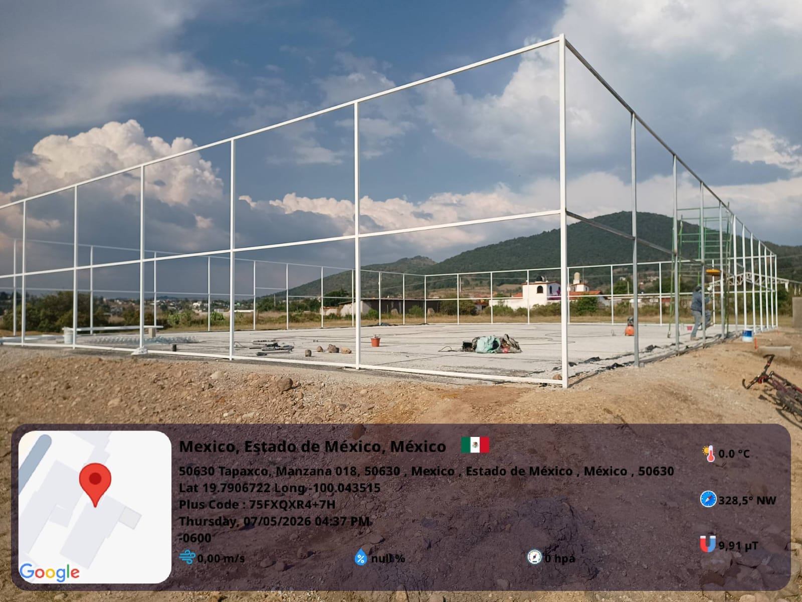 CONSTRUCCIÓN DE CANCHA FÚTBOL 5 EN TAPAXCO EN EL ORO