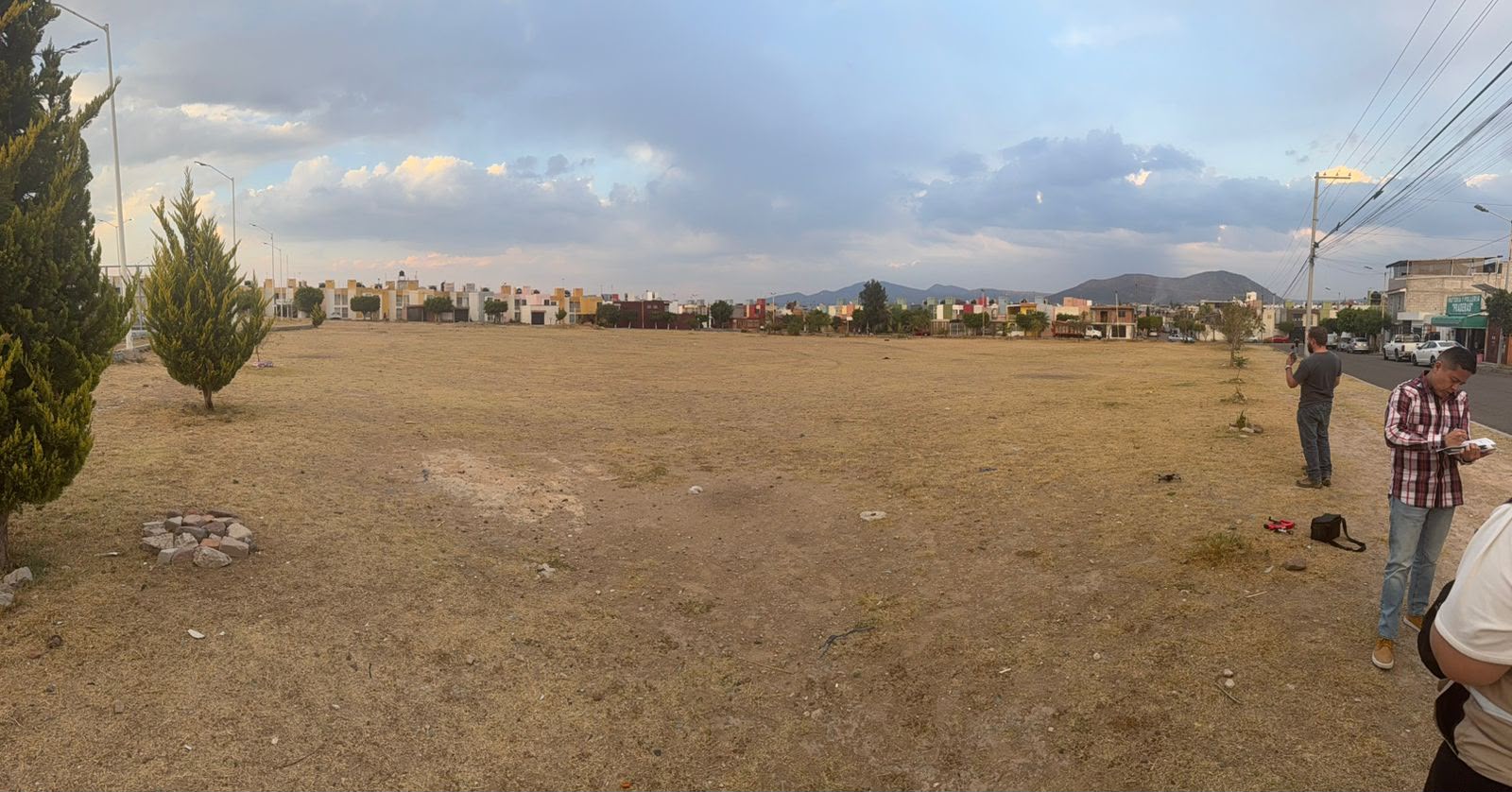 CONSTRUCCIÓN DE CANCHA DE FÚTBOL 5 EN PARQUE PRADERAS DEL SOL EN SAN JUAN DEL RÍO