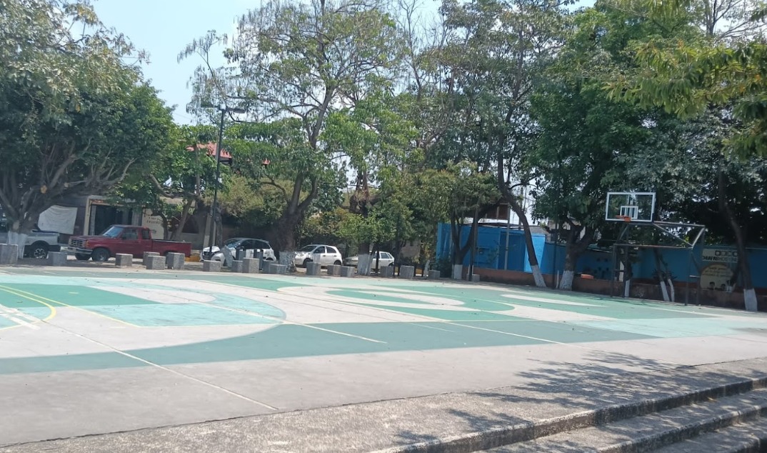REHABILITACIÓN DE MULTICANCHA SIN TECHAR EN COLONIA PEDREGAL DE SAN ÁNGEL EN TAPACHULA