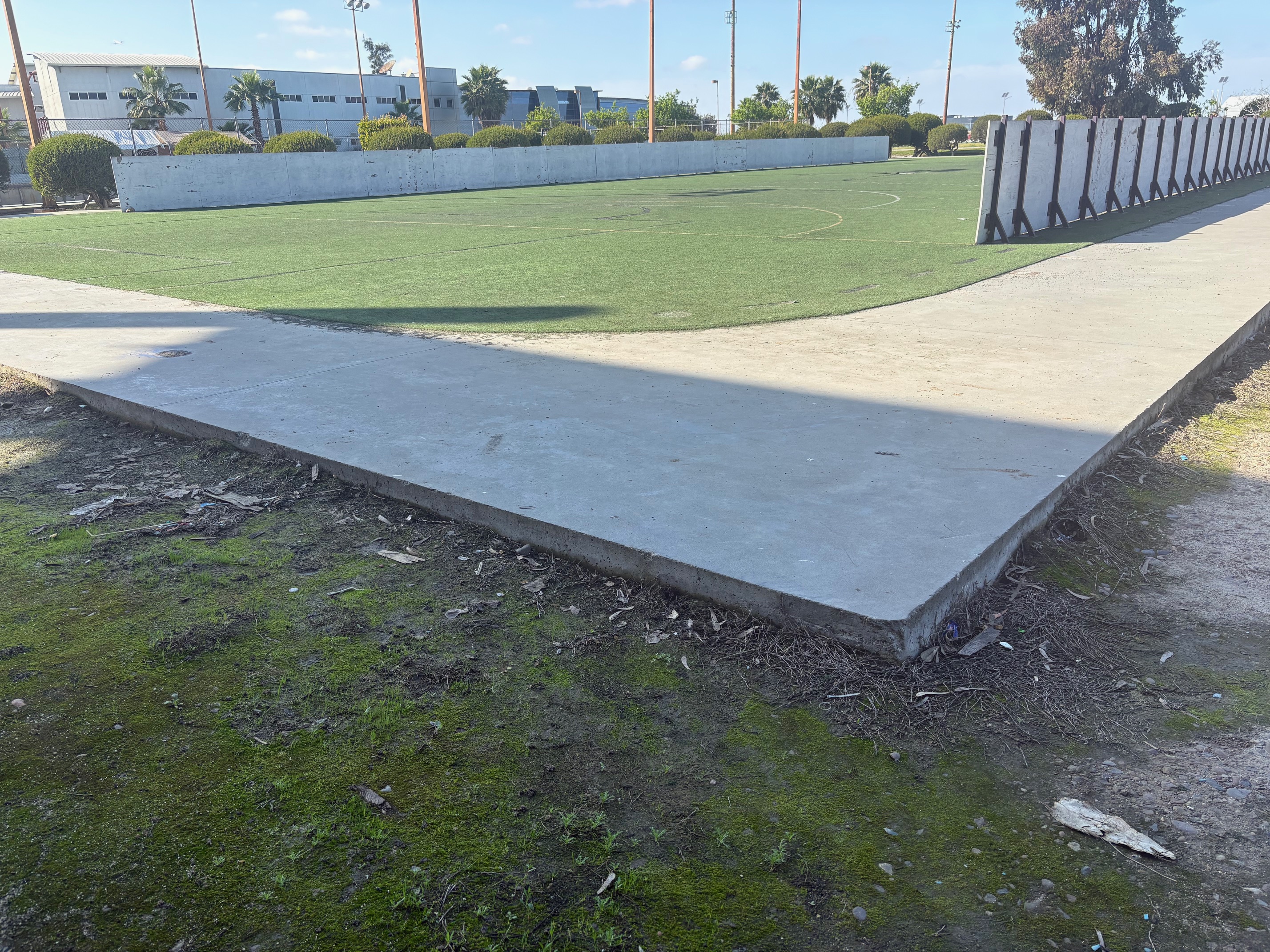 CONSTRUCCIÓN DE CANCHA FÚTBOL 5 EN CENTRO DE ALTO RENDIMIENTO EN TIJUANA