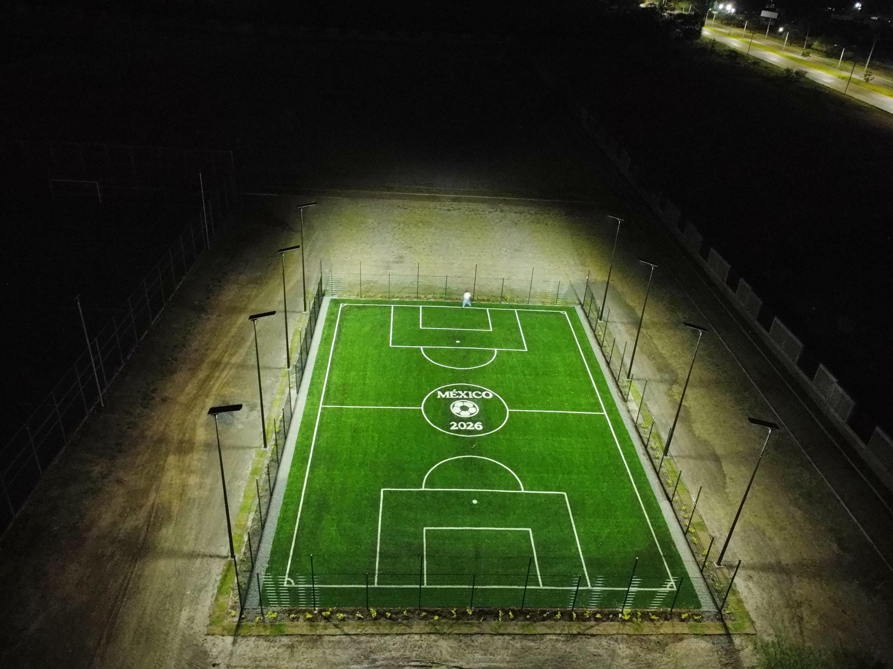 CONSTRUCCIÓN DE CANCHA DE FÚTBOL 5 EN UNIDAD DEPORTIVA SUR EN CELAYA