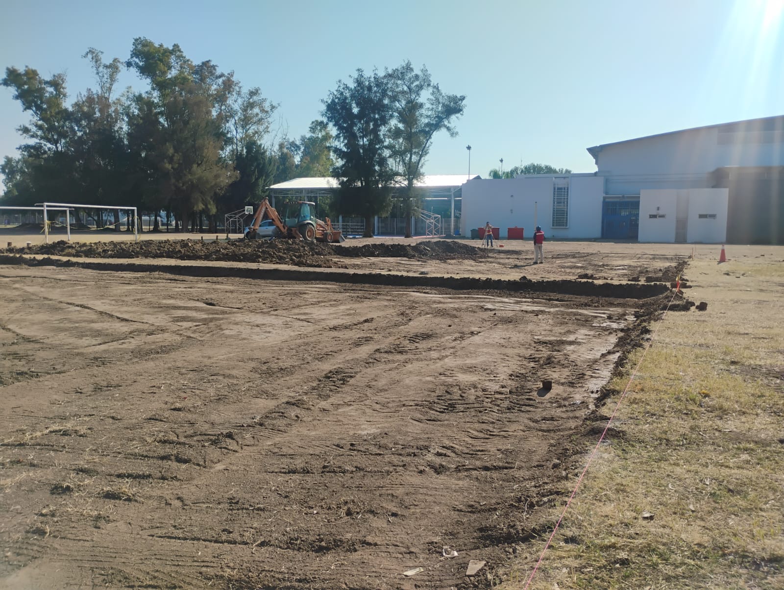 CONSTRUCCIÓN DE CANCHA DE FÚTBOL 5 EN UNIDAD DEPORTIVA NORTE 2 EN IRAPUATO