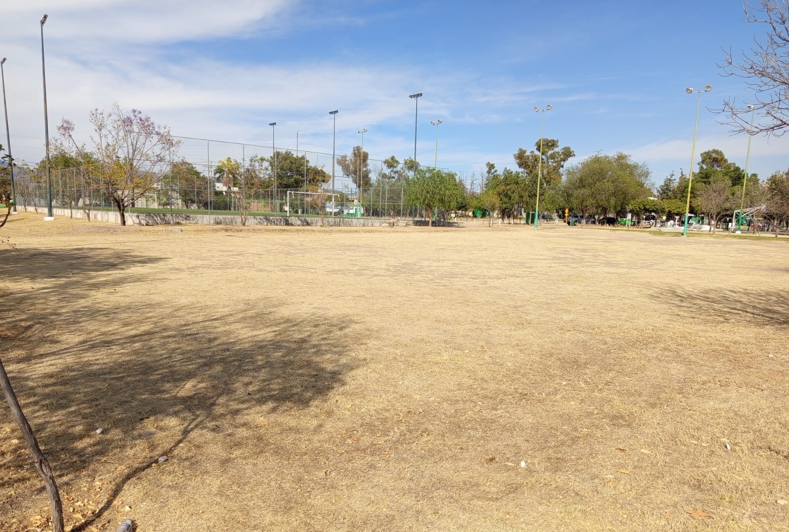 CONSTRUCCIÓN DE CANCHA DE FÚTBOL 5 EN UNIDAD DEPORTIVA NUEVO MILENIO 