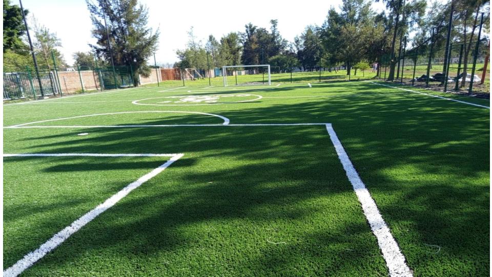 CONSTRUCCIÓN DE CANCHA DE FÚTBOL 5 EN UNIDAD DEPORTIVA SUR EN SALVATIERRA