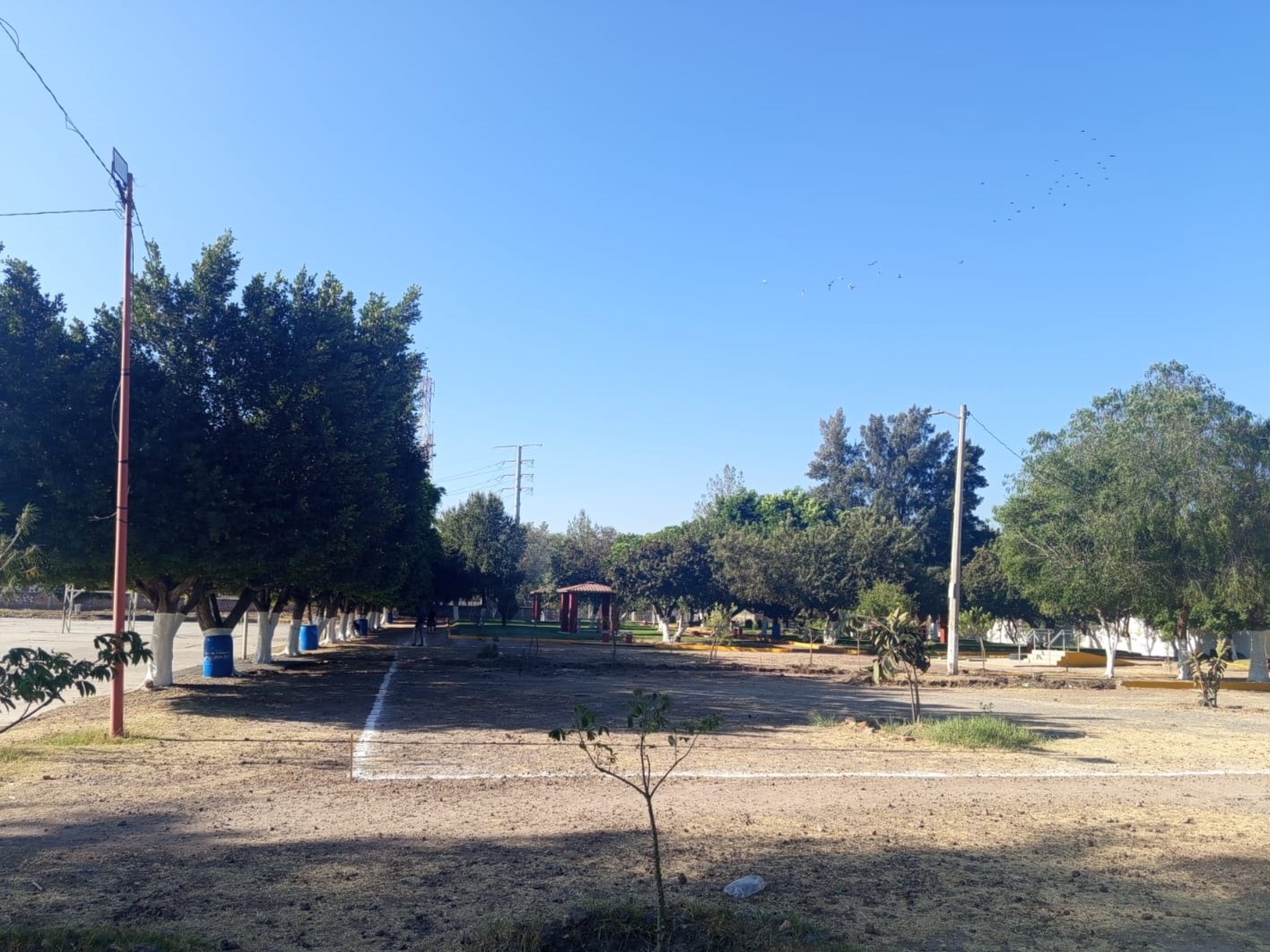 CONSTRUCCIÓN DE CANCHA DE FÚTBOL 5 EN UNIDAD DEPORTIVA ORIENTE EN VILLAGRÁN