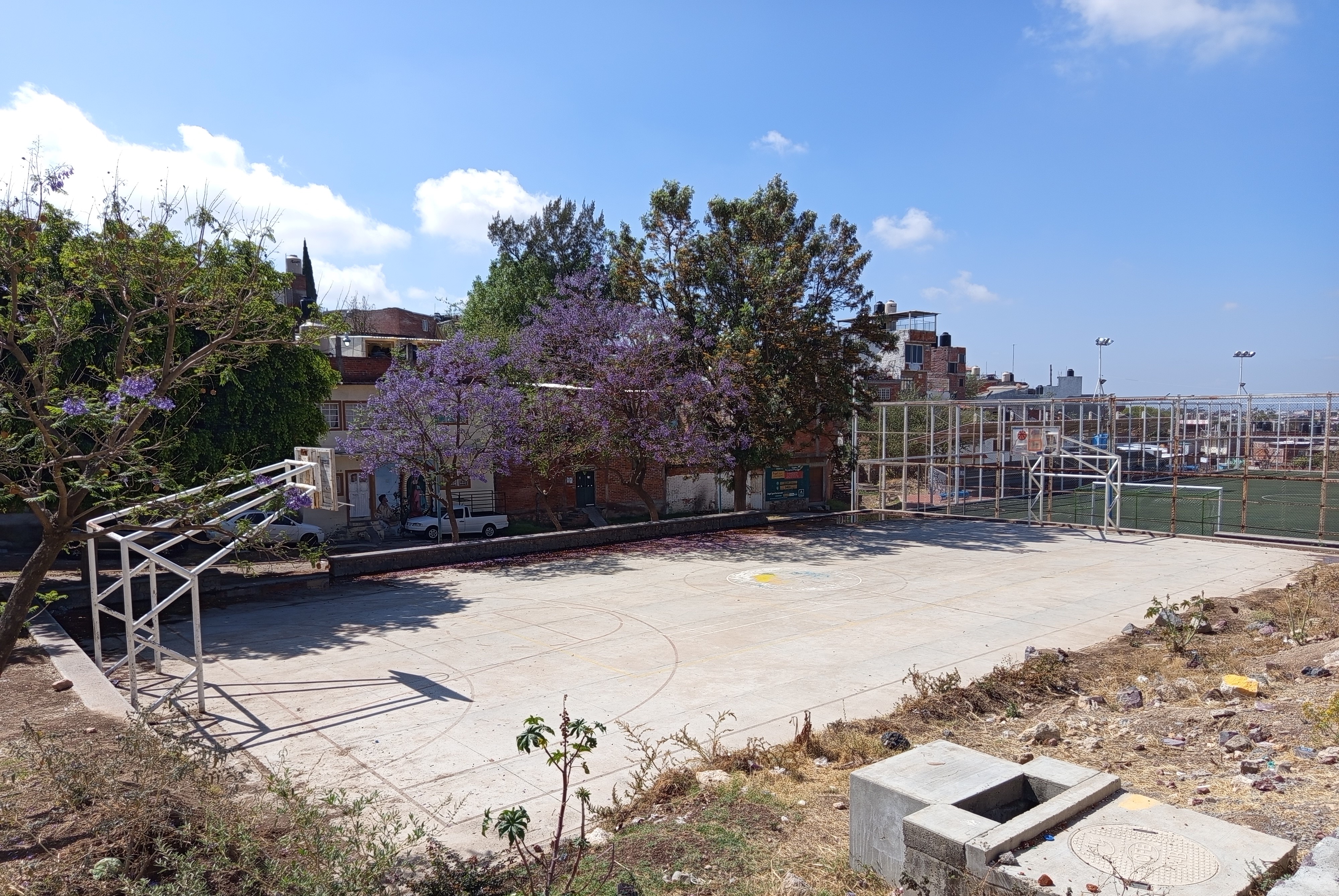REHABILITACIÓN DE MULTICANCHA EN CENTRO RECREATIVO DEL TALENTO EN PÉNJAMO