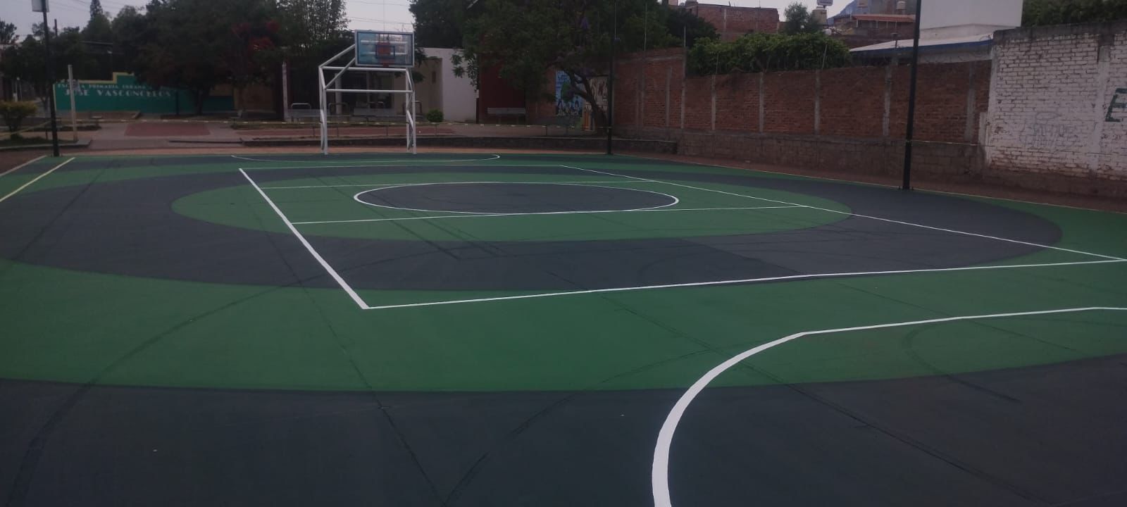REHABILITACIÓN DE MULTICANCHA EN ESPACIO DEPORTIVO FRACC LOS FRESNOS EN PÉNJAMO