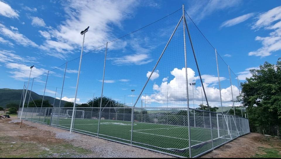 CONSTRUCCIÓN DE CANCHA FÚTBOL 5 EN CANCHA DEPORTIVA COLIBRÍ EN EDURDO NERI