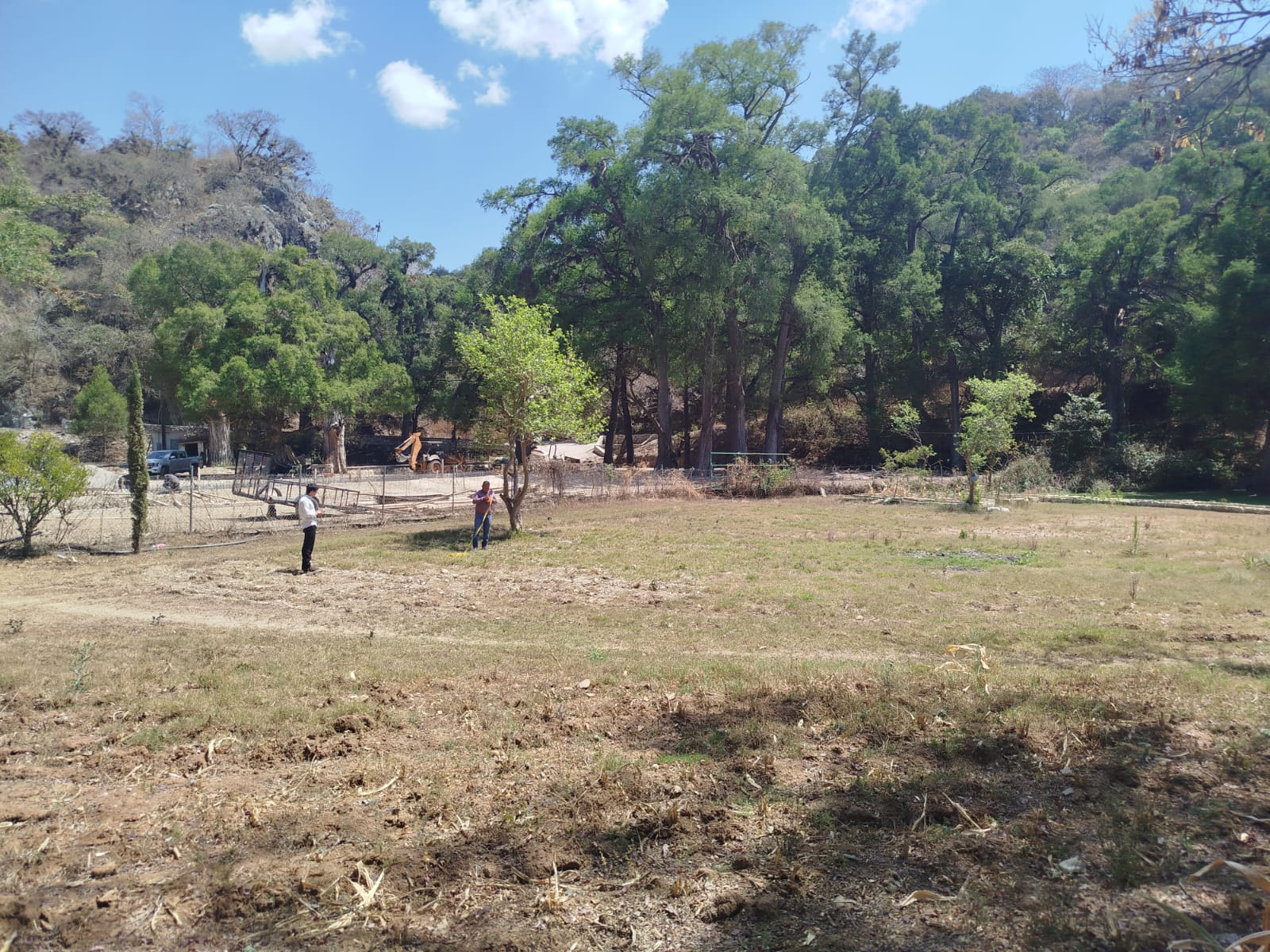 CONSTRUCCIÓN DE CANCHA FÚTBOL 5 EN OJO DE AGUA EN IXCATEOPAN