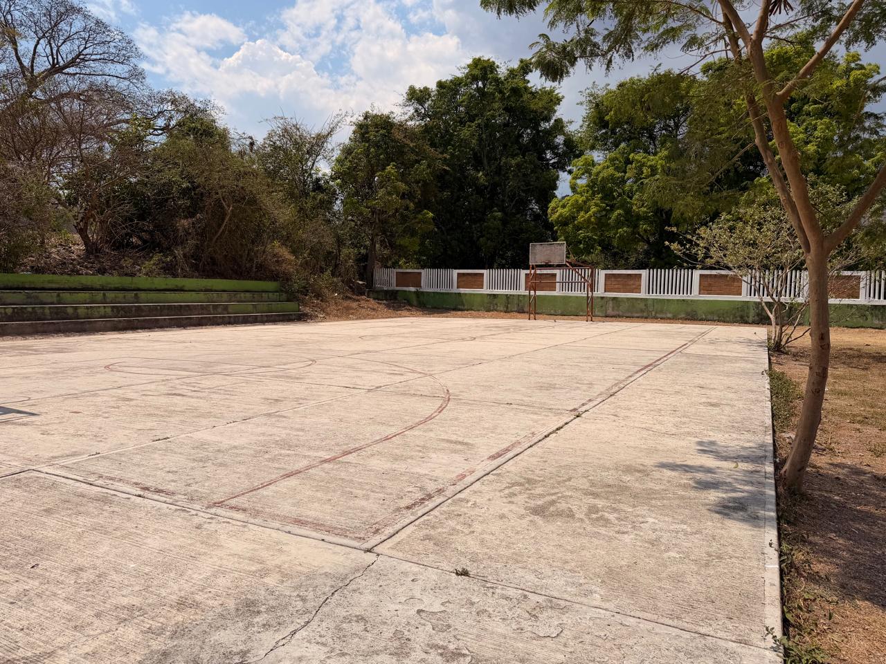 REHABILITACIÓN DE MULTICANCHA EN UNIDAD DEPORTIVA DE COLOTLIPA EN QUECHULTENANGO